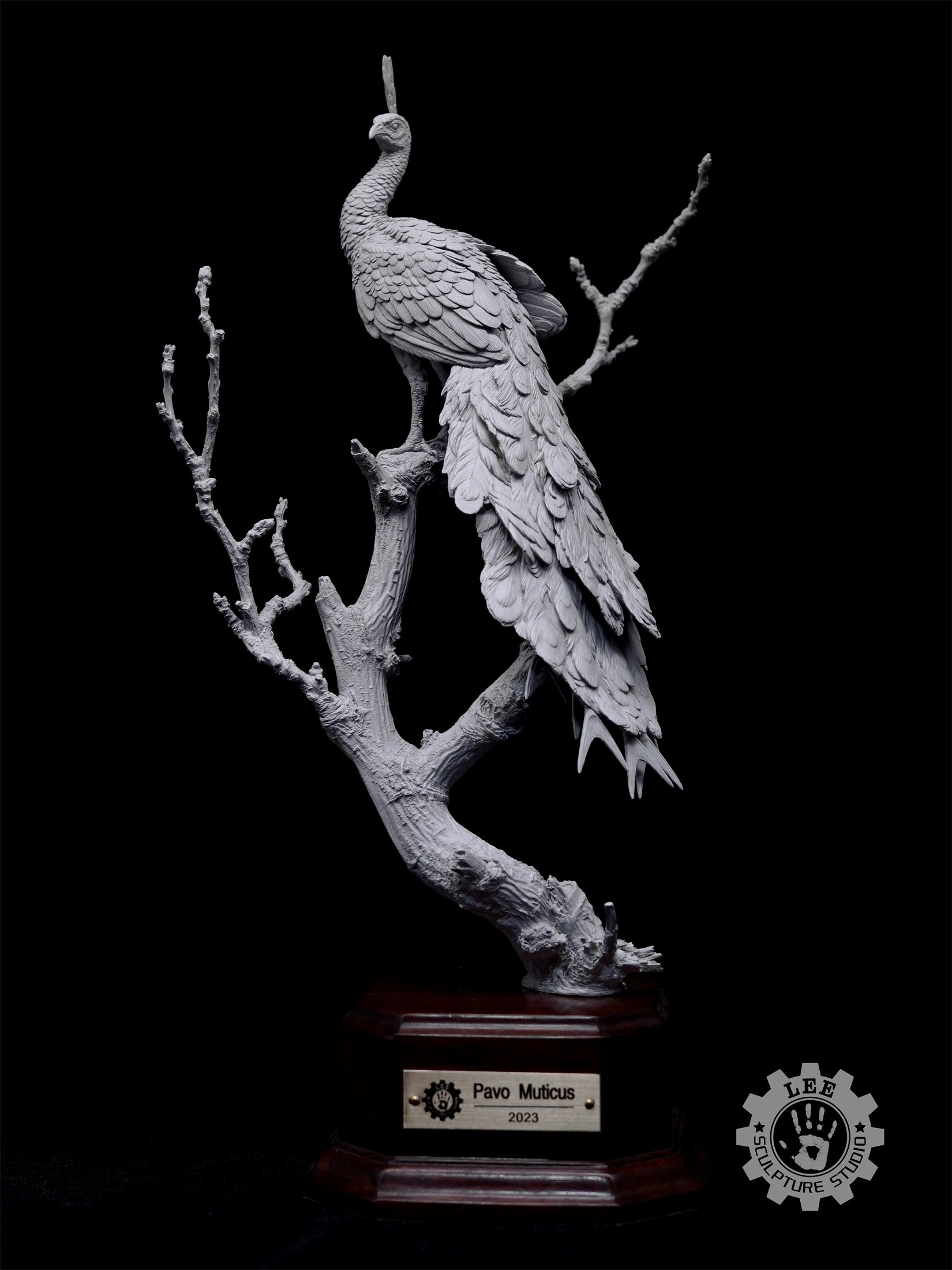 Lee 1/10 Scale Green Peafowl Scene Model