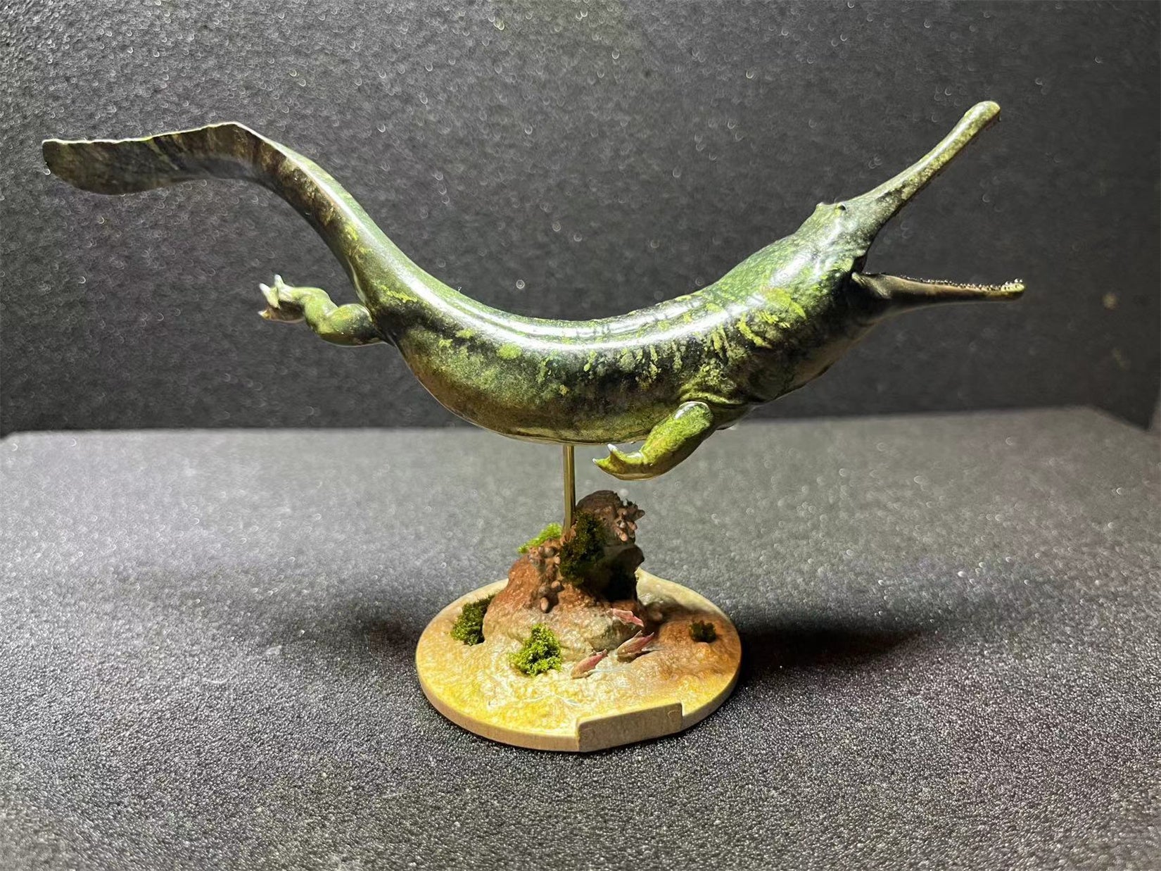 Alex Studio 1/35 Scale Prionosuchus Model