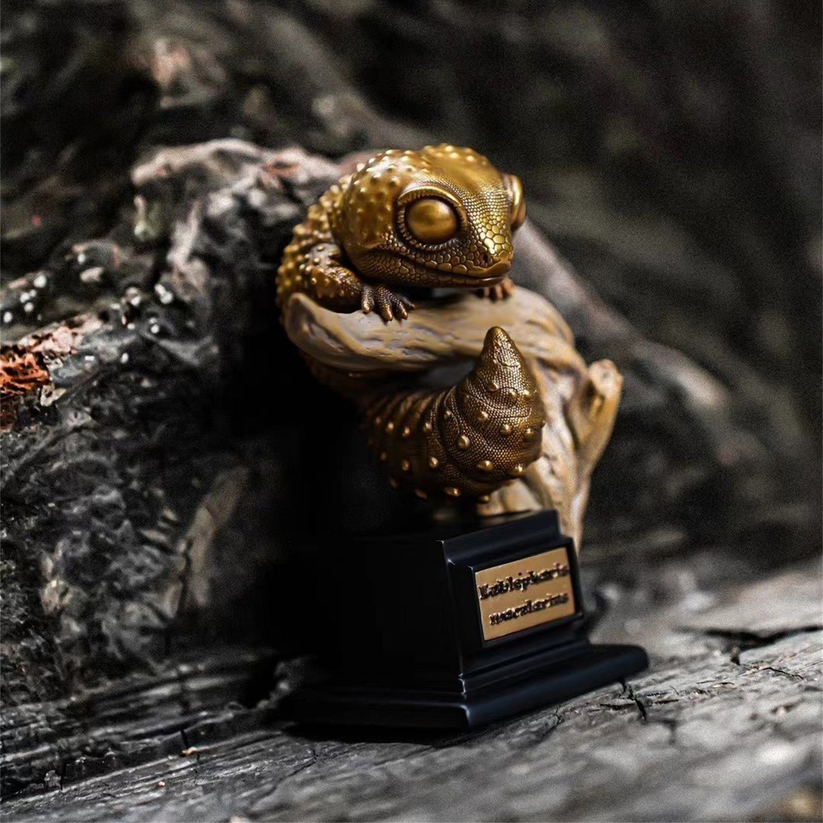 BOWUZHI Studio Bronze Gecko Figurines