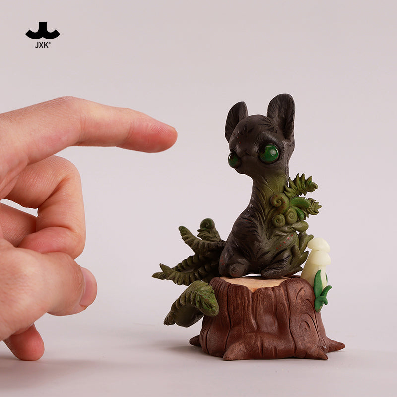 JXK The Forest Cat Figure