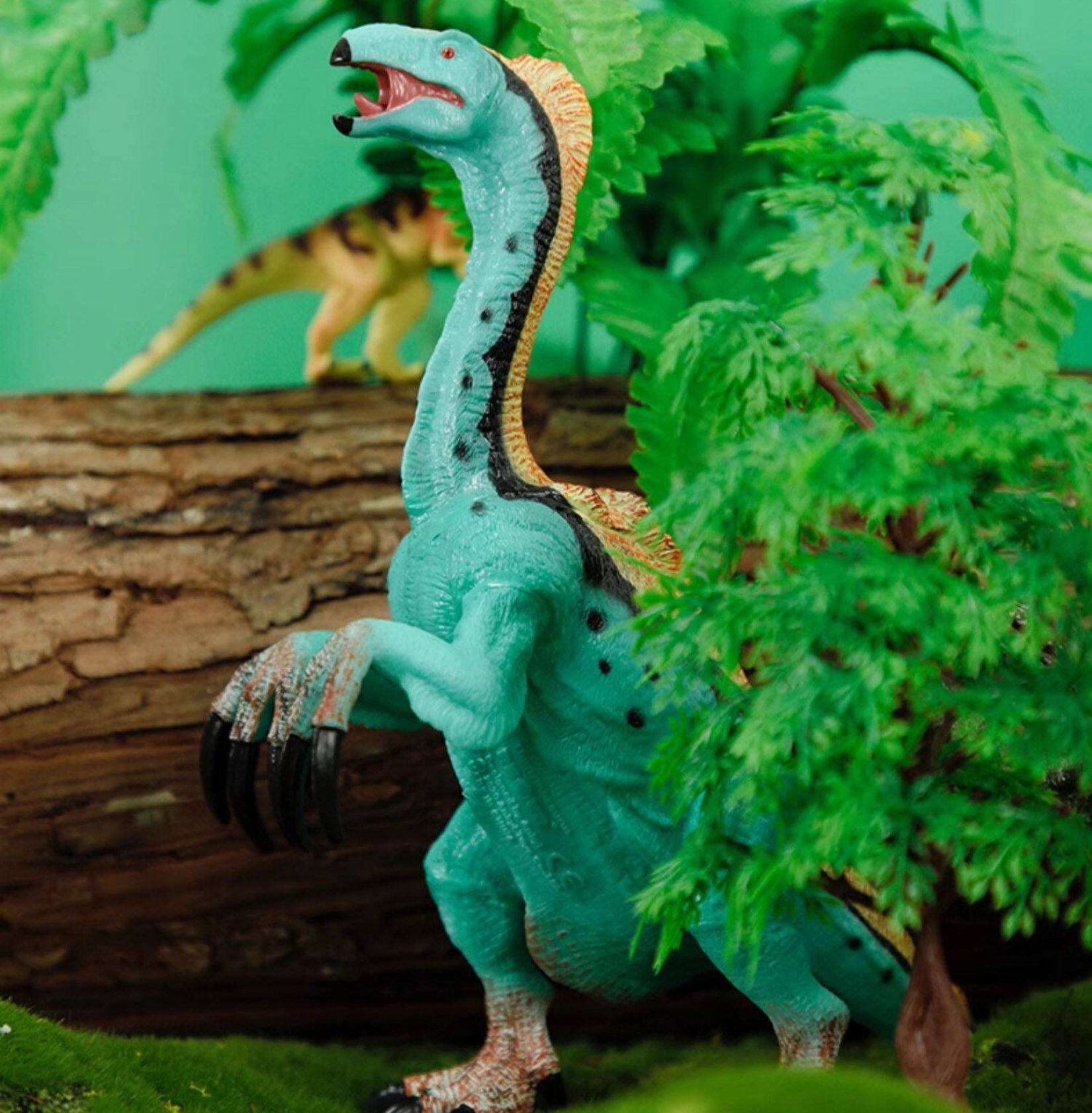 RECUR Therizinosaurus Model