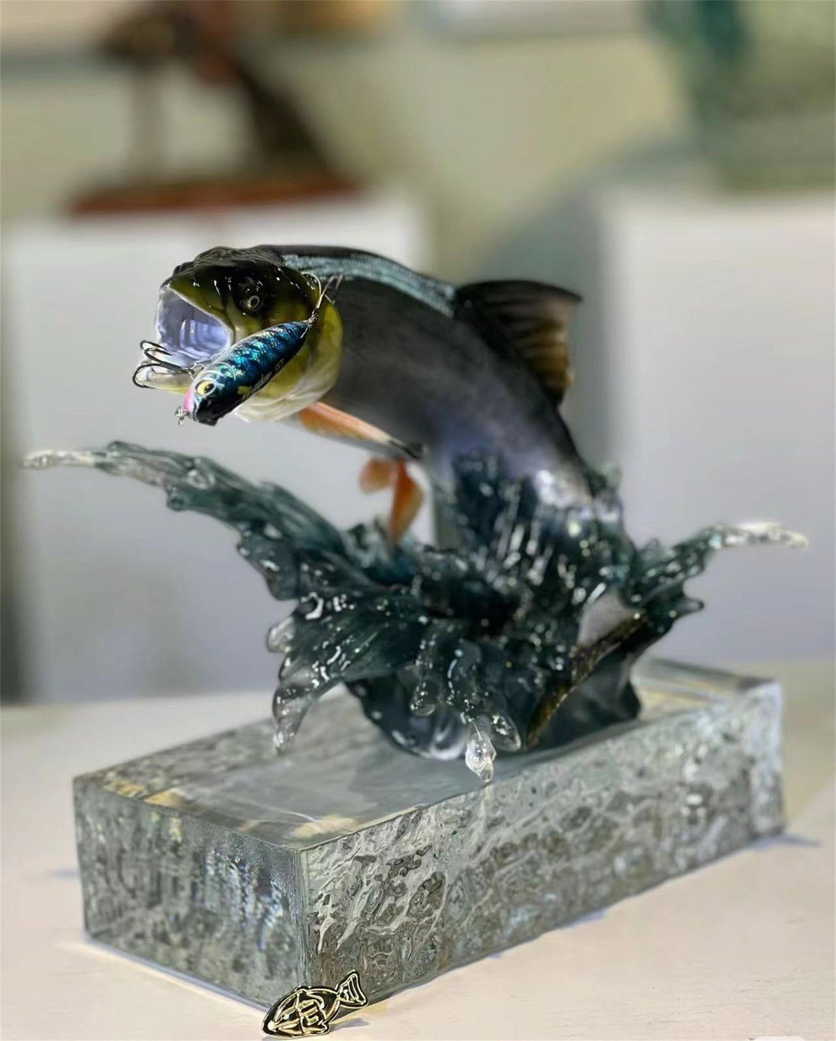 Elopichthys Bambusa Model