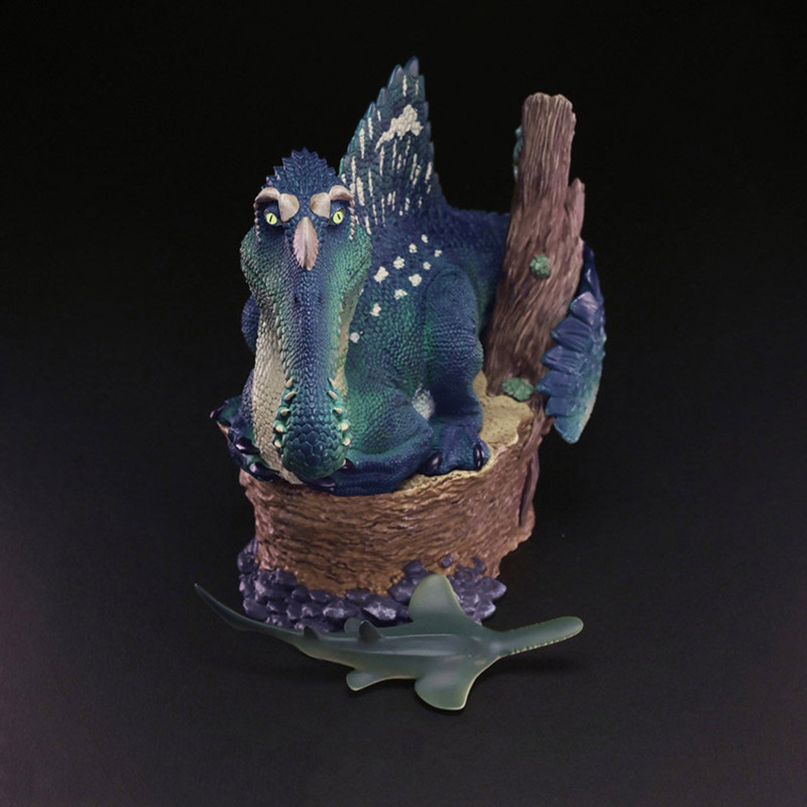 Animal Heavenly Body Spinosaurus Figurine