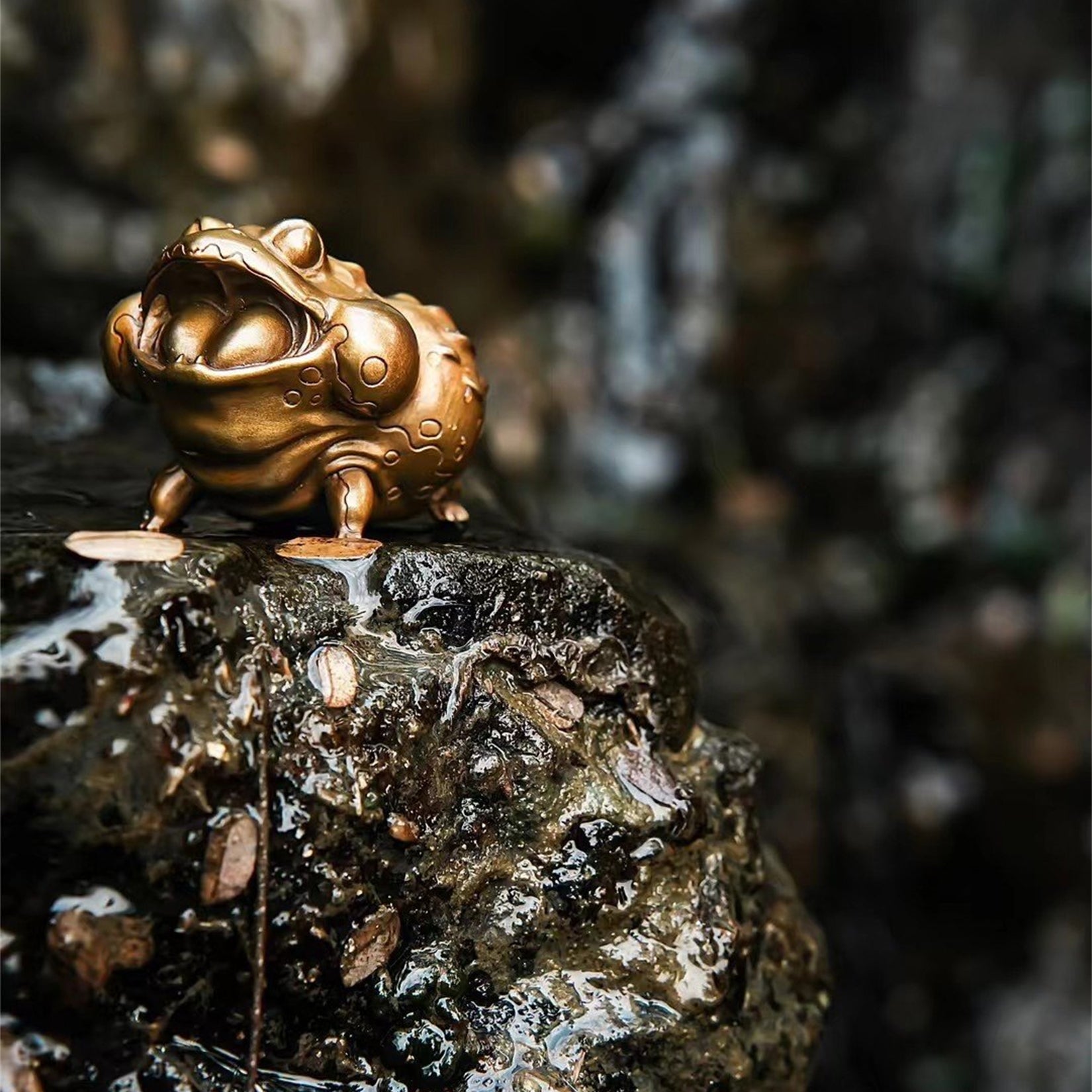 BOWUZHI Studio Toad Statue Frog Model