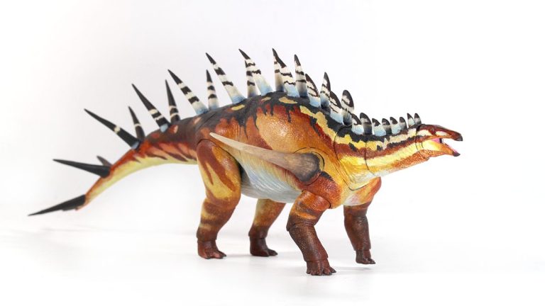 Beasts of the Mesozoic Kentrosaurus aethiopicus 1/18th scale action figure