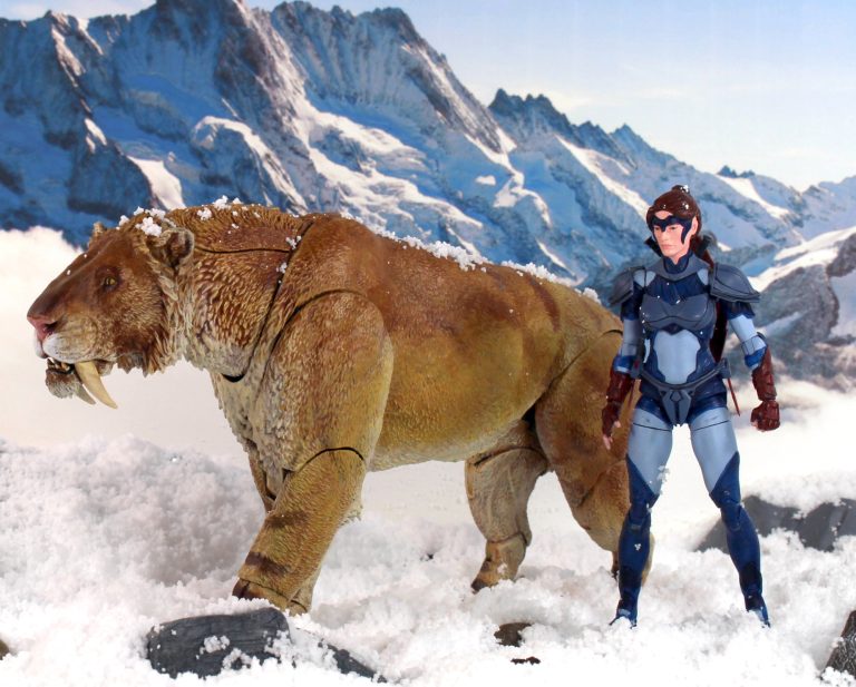 Beasts of the Mesozoic Smilodon Helina Cyberzoic Exclusive action figure