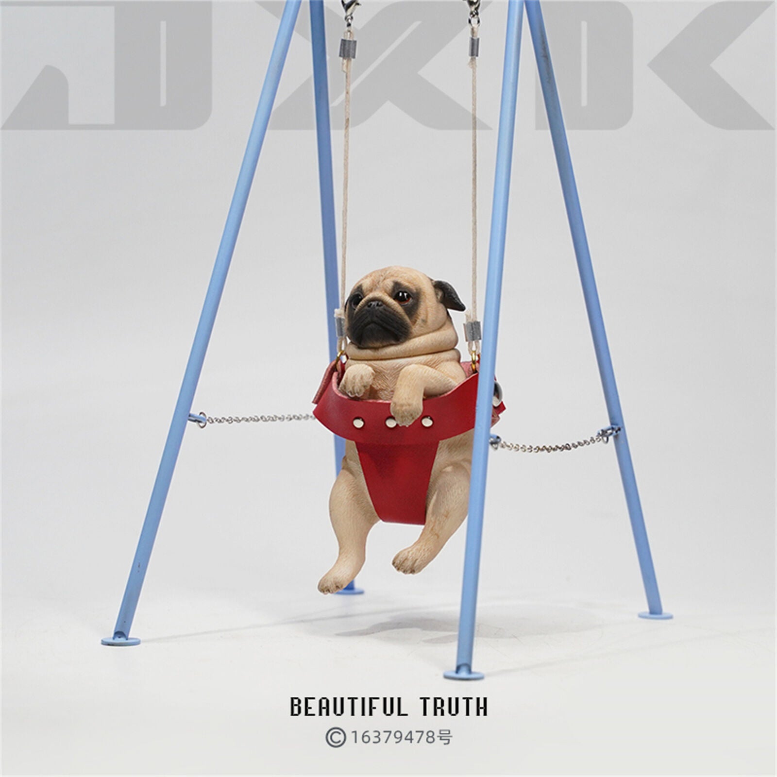 JXK 1/6 Pug on the Swing Model