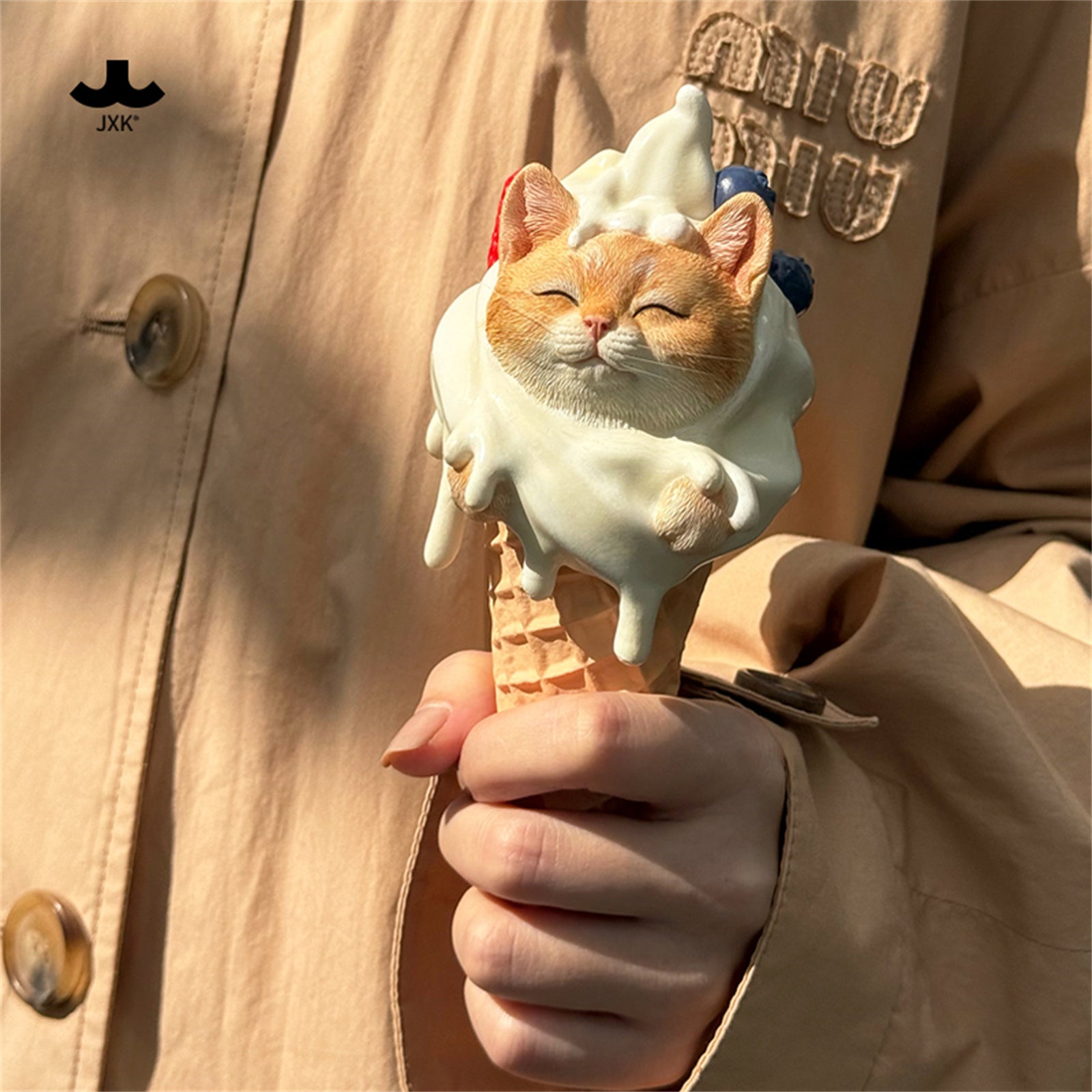 JXK Ice-cream Cone Cat Figure