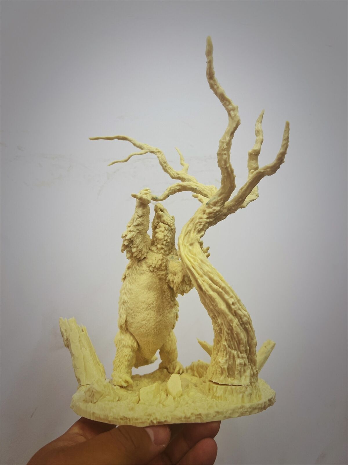 PASSION CHARGER 1/35 Megatherium Scene Statue