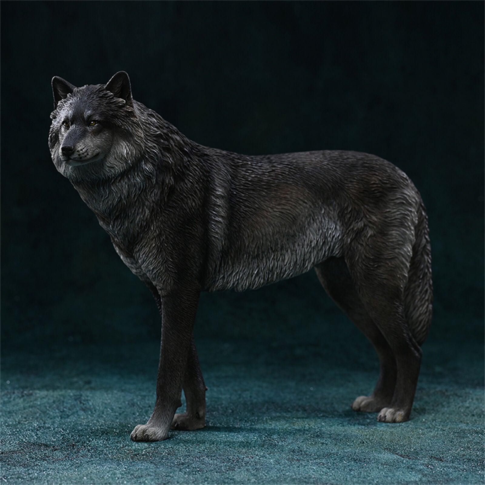 JXK 1/6 Arctic Wolf Model