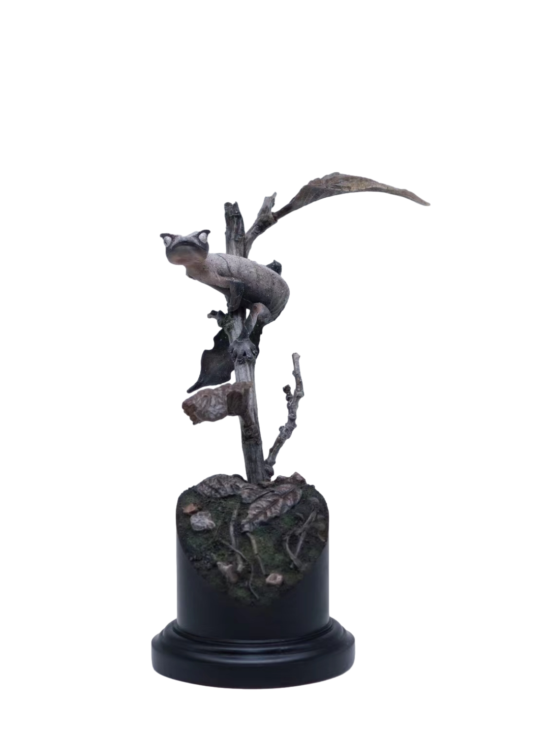 1:1 Uroplatus Phantasticus Model