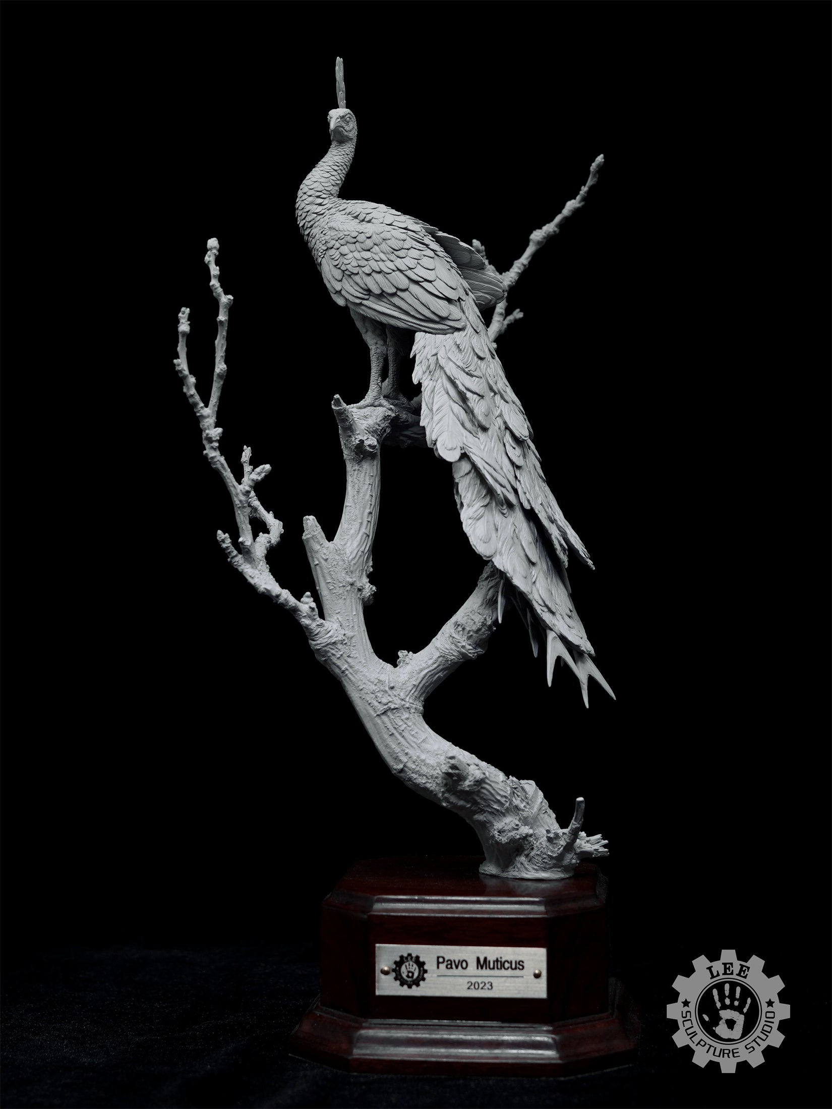 Lee 1/10 Scale Green Peafowl Scene Model