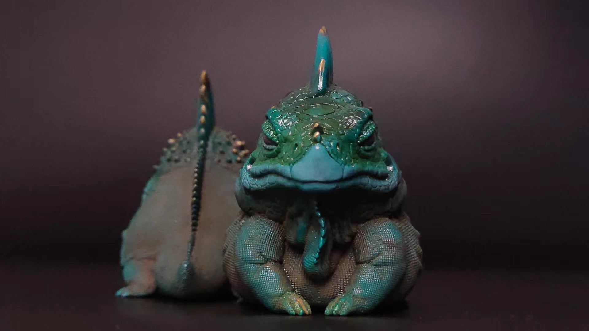 Lizard Kingdom Green Iguana Cyclura Cornuta Bronze Model