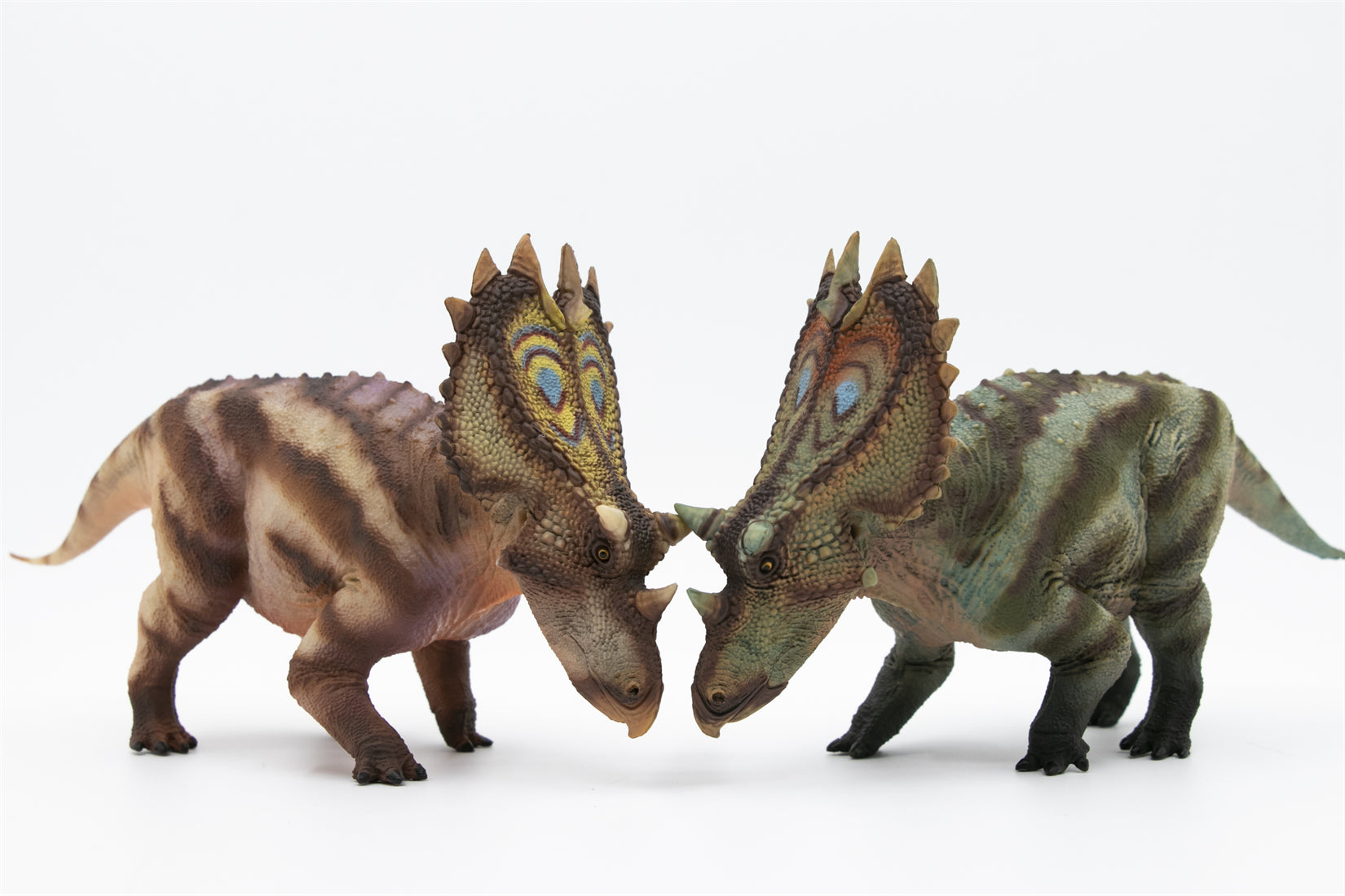 HAOLONGGOOD 1:35 Scale Utahceratops Model