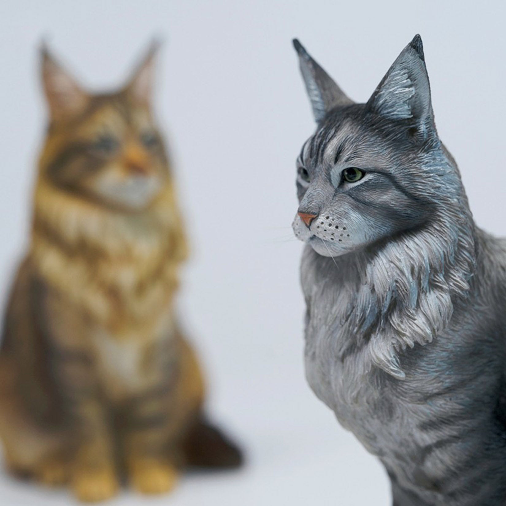 JXK Studio Sitting Upright Maine Coon Cat Model