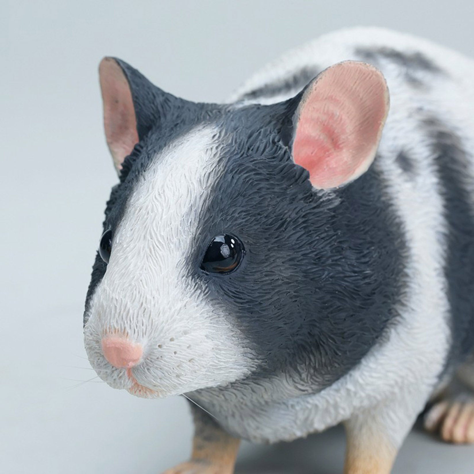 JXK 1:1 Scale House Mouse Figure