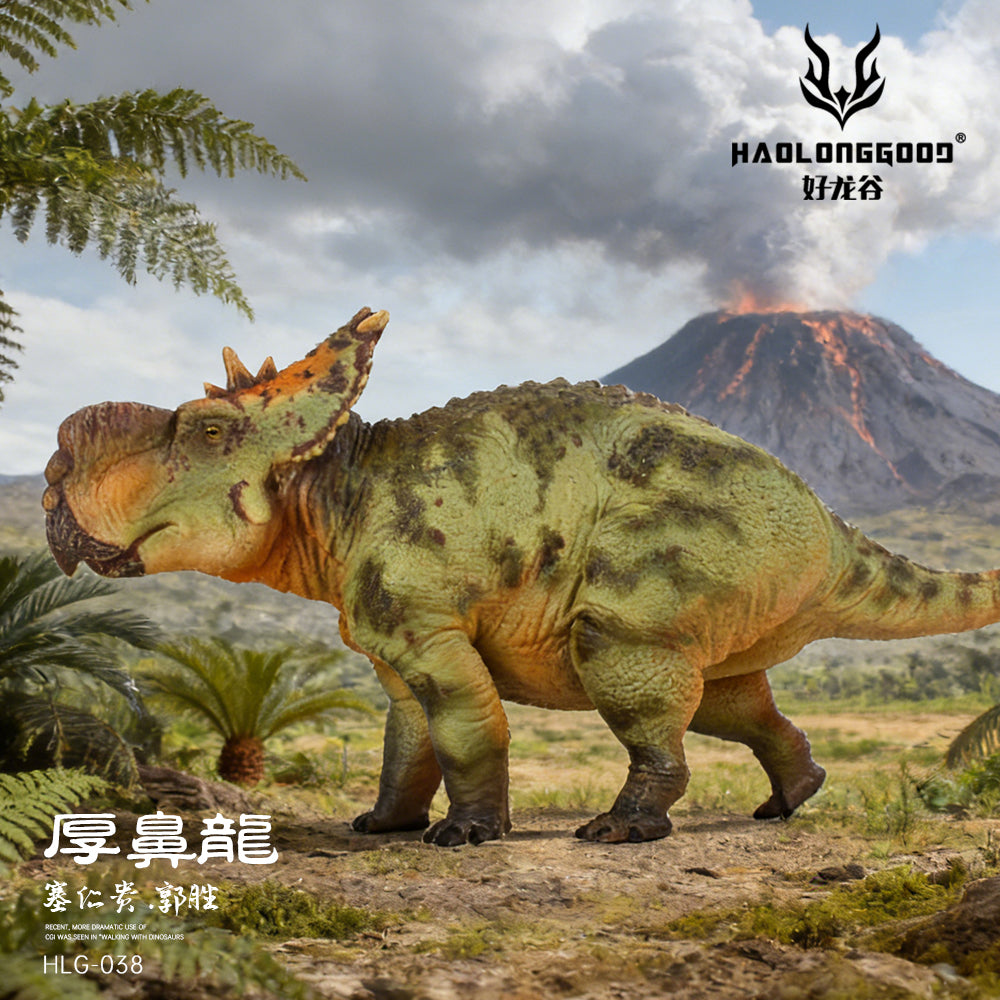 HAOLONGGOOD 1:35 Scale Pachyrhinosaurus Model