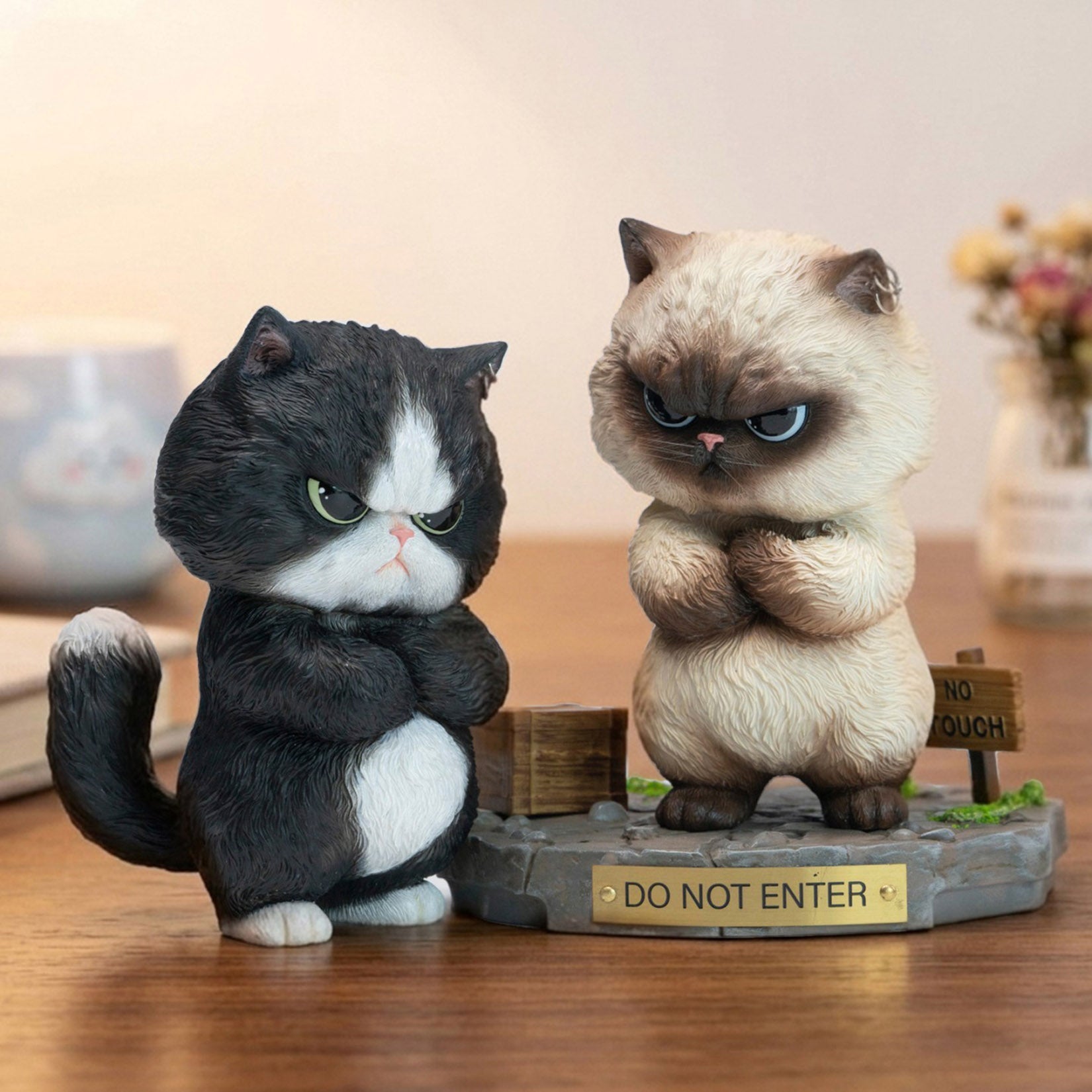 JXK Studio Bengbeng Baba Cat Figurine Ornament