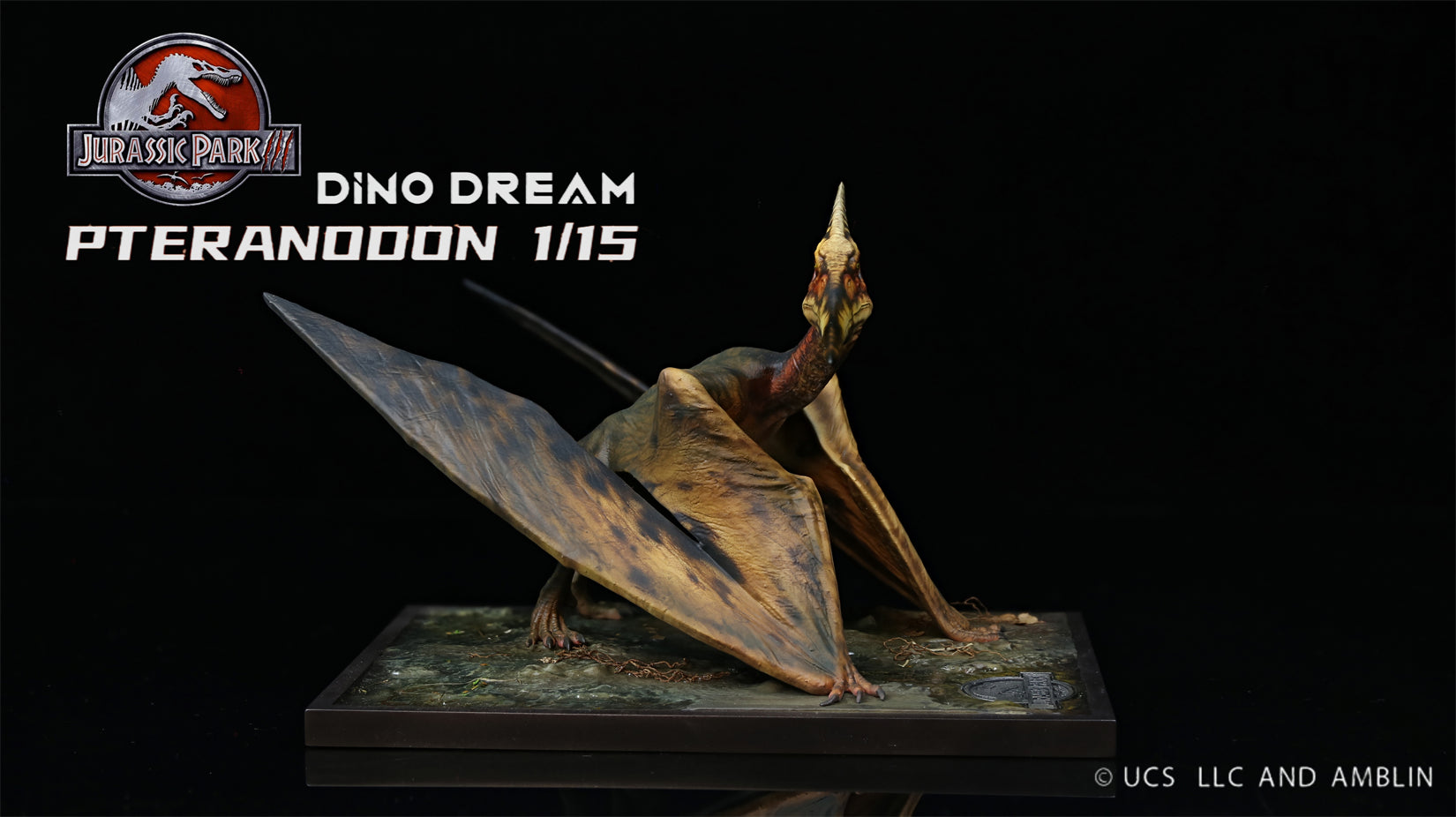 DINO DREAM 1:15 Scale Pteranodon Scene Statue