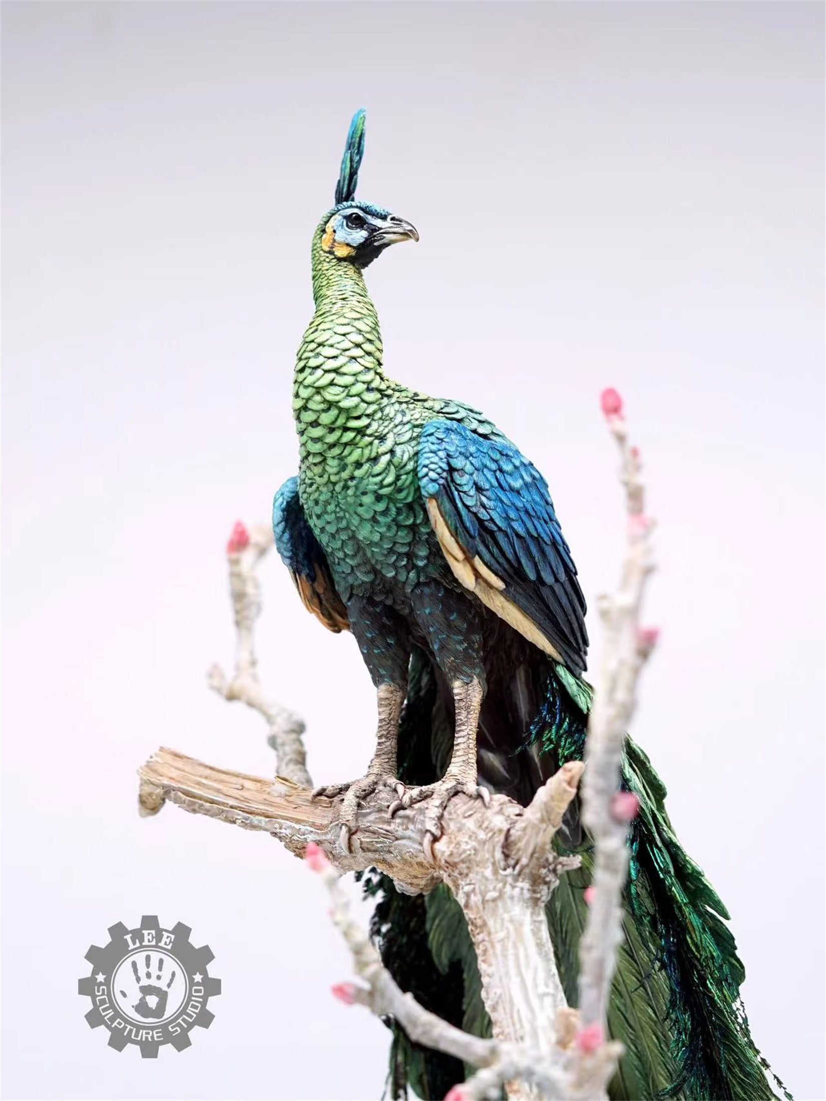 Lee 1/10 Scale Green Peafowl Scene Model