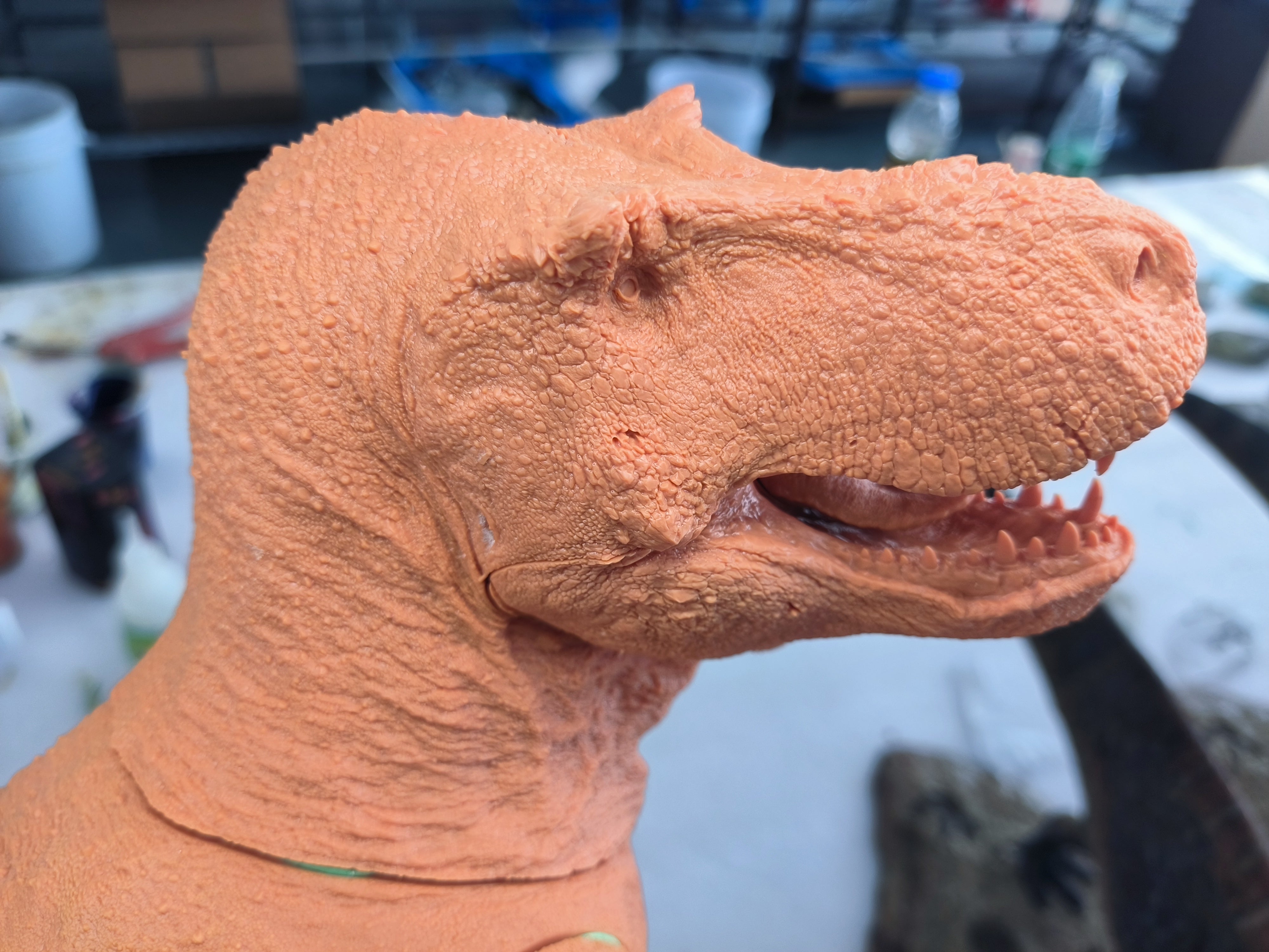 SHOWANNA 1:18 Scale Tyrannosaurus Rex VS Ankylosaurus SCENE STATUE