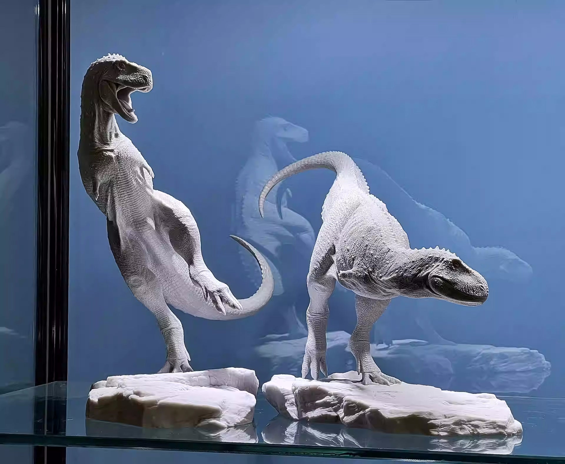 Tison Zhang 1/10 Scale Aucasaurus Pair VS Bajadasaurus Scene Model Kit