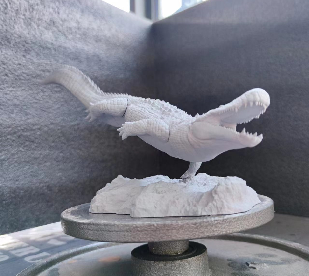 MuSee Studio Purussaurus Hunting Stupendemys Scene