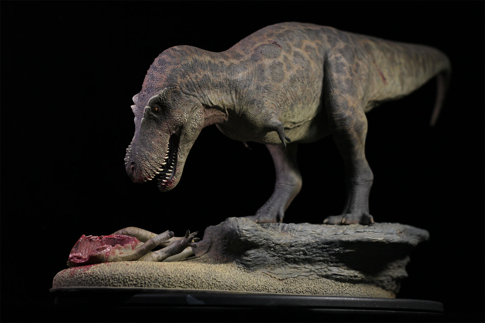 HOCHEN 1/20 Scale Tarbosaurus Hunt Hadrosaurs Scene Model