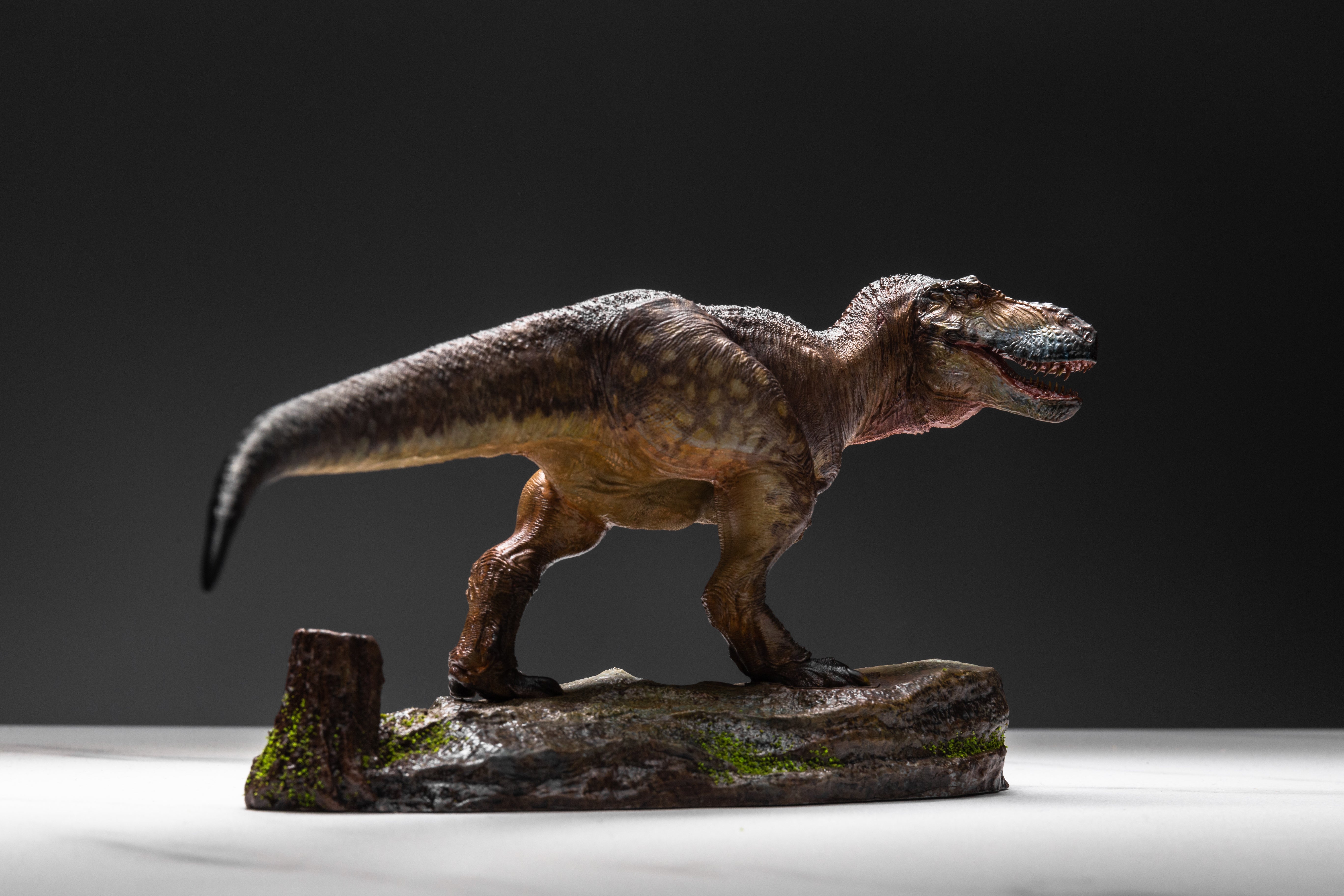 Greenhouse Revolution Studio 1/35 Scale Zhuchengtyrannus Model