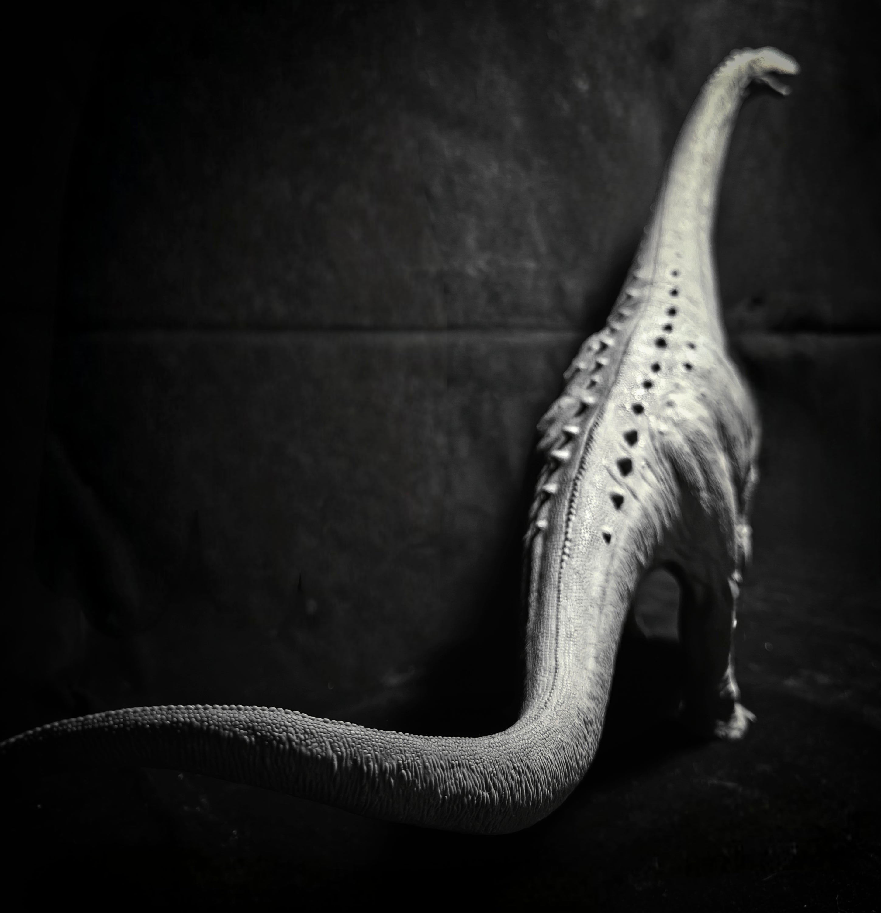 BAILAN Studio 1/35 Scale Paralititan Statue