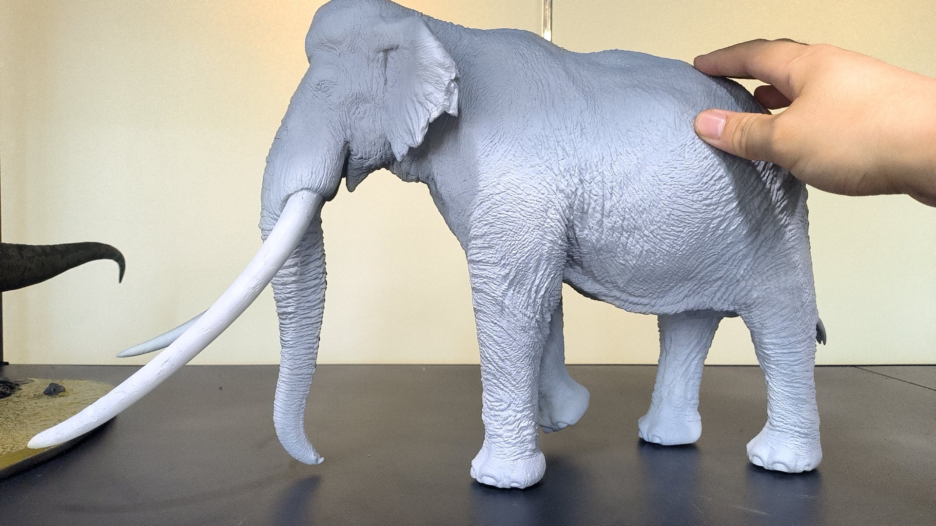 SHOWANNA Palaeoloxodon antiquus Model
