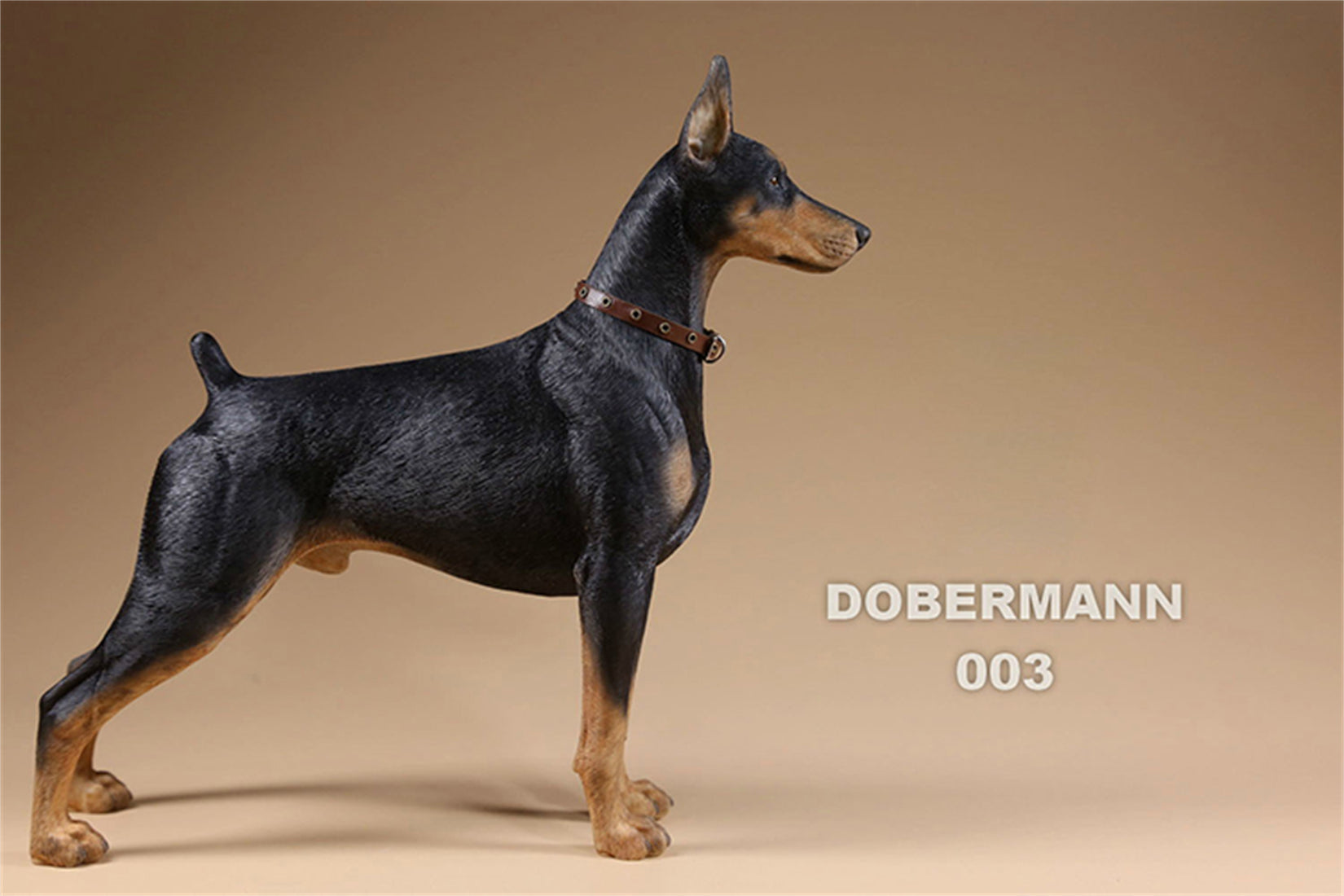 1/6 Dobermann Figure