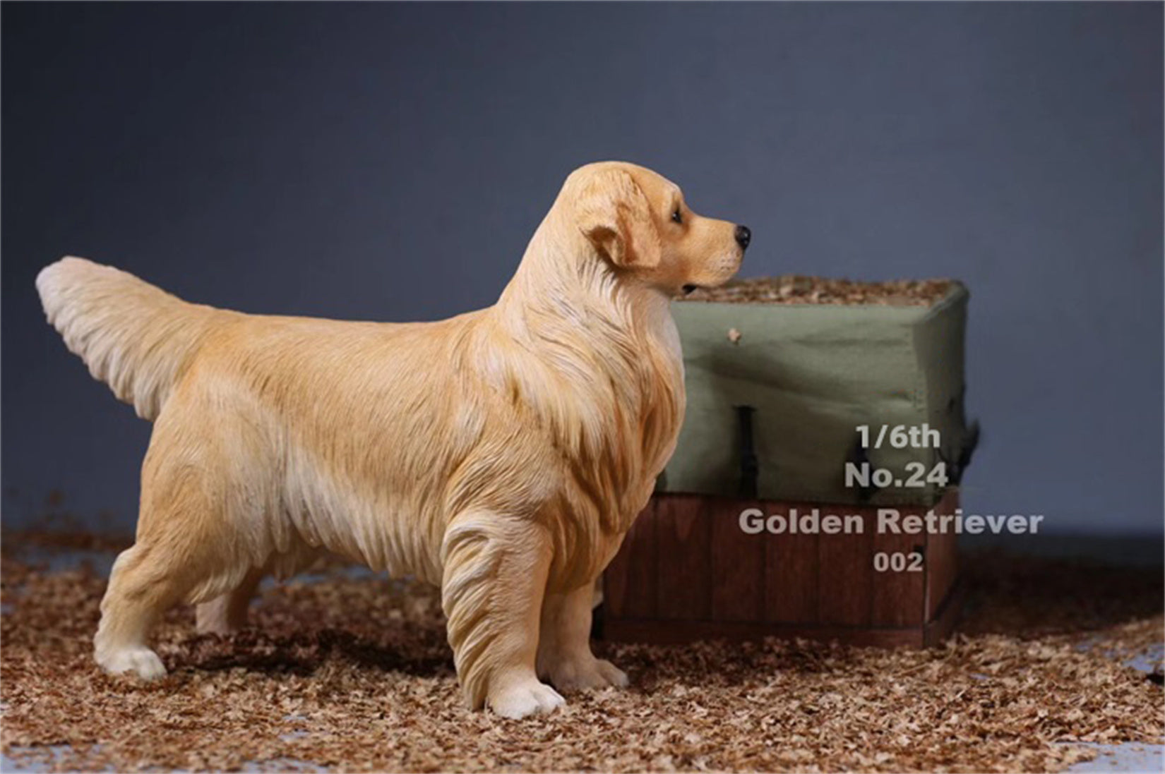 1/6 Golden Retriever Figure