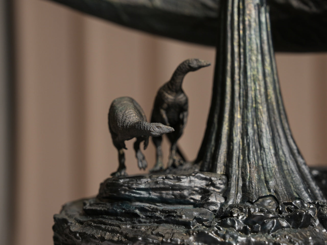 Ashine Alliance X Cristian Lopez Wankel Rex Scene Statue