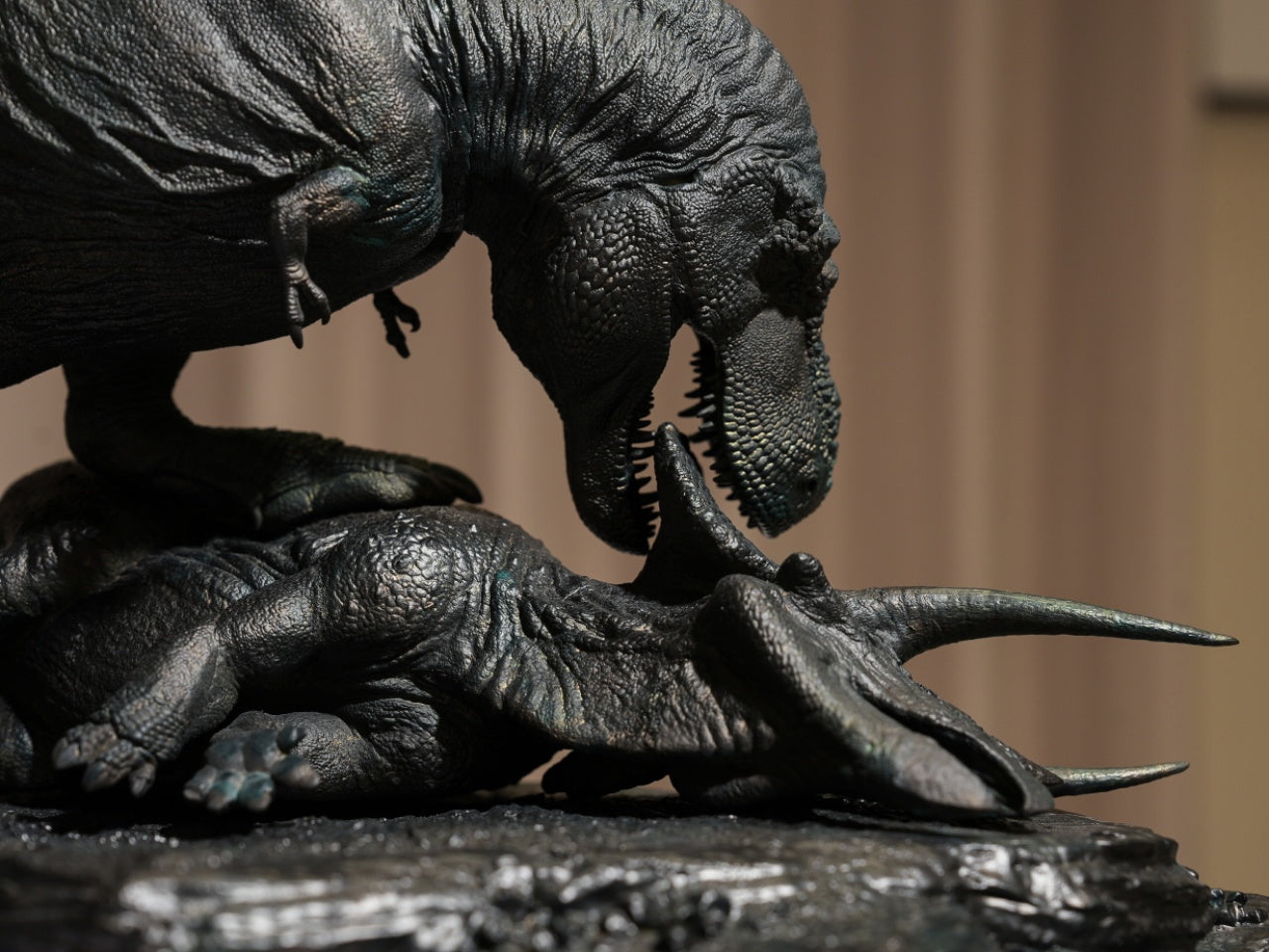 Ashine Alliance X Cristian Lopez Wankel Rex Scene Statue