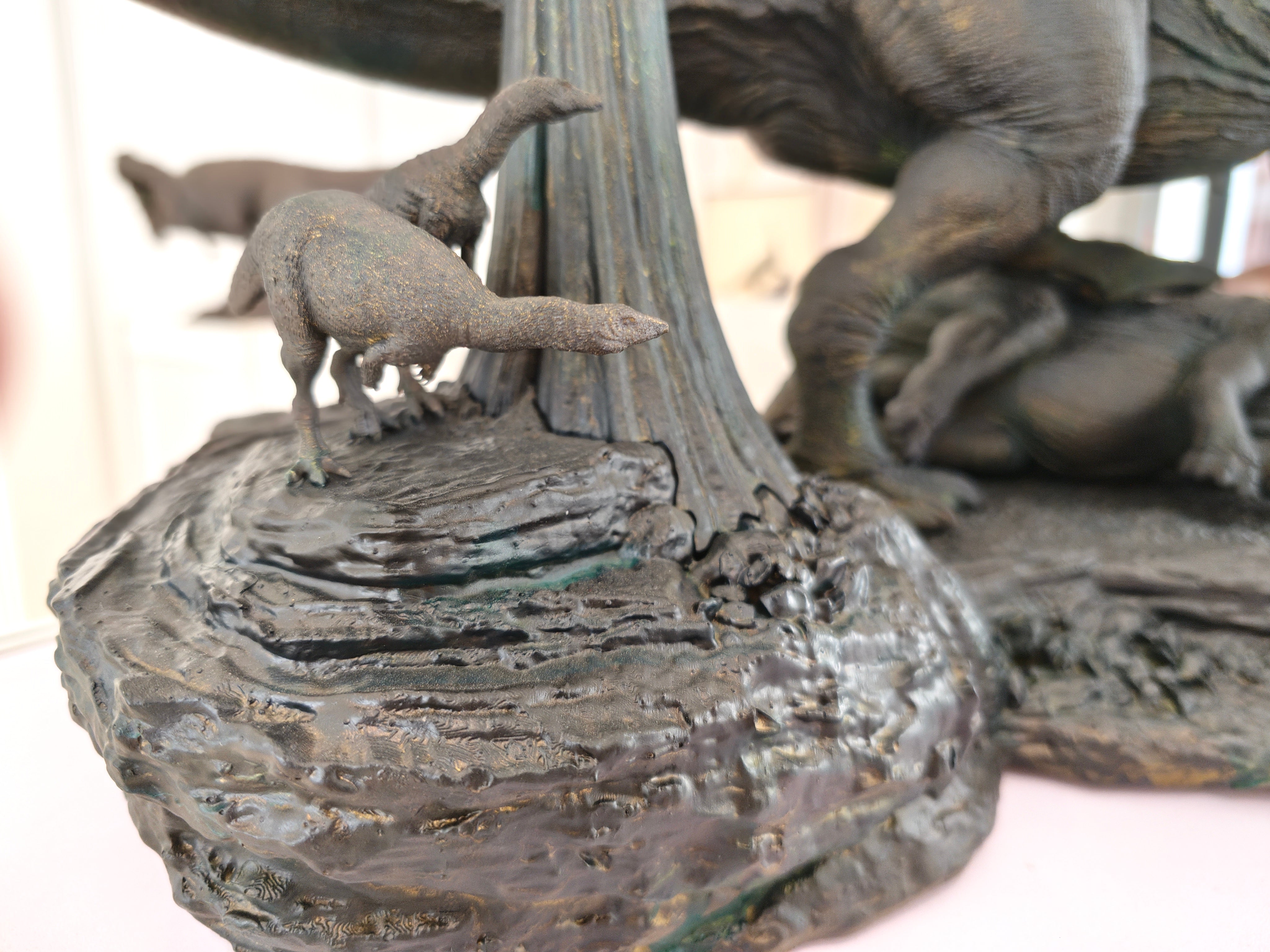 Ashine Alliance X Cristian Lopez Wankel Rex Scene Statue