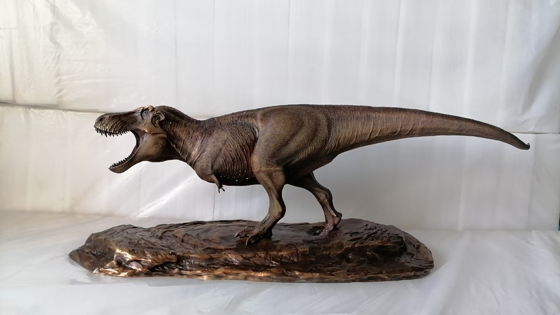 HAOLONGGOOD 1:20 Scale Tyrannosaurus Rex Triceratops Bronze Model