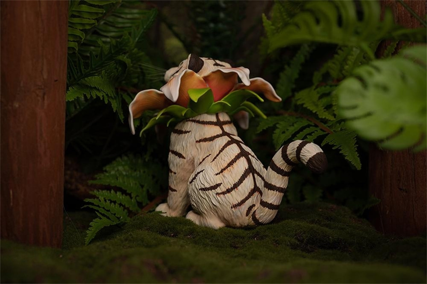 Cute Lily White Tiger Plus Edition