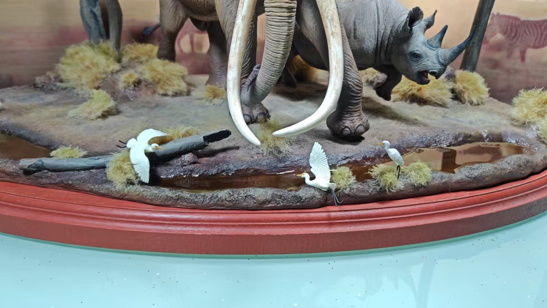 African Grand Scene Model