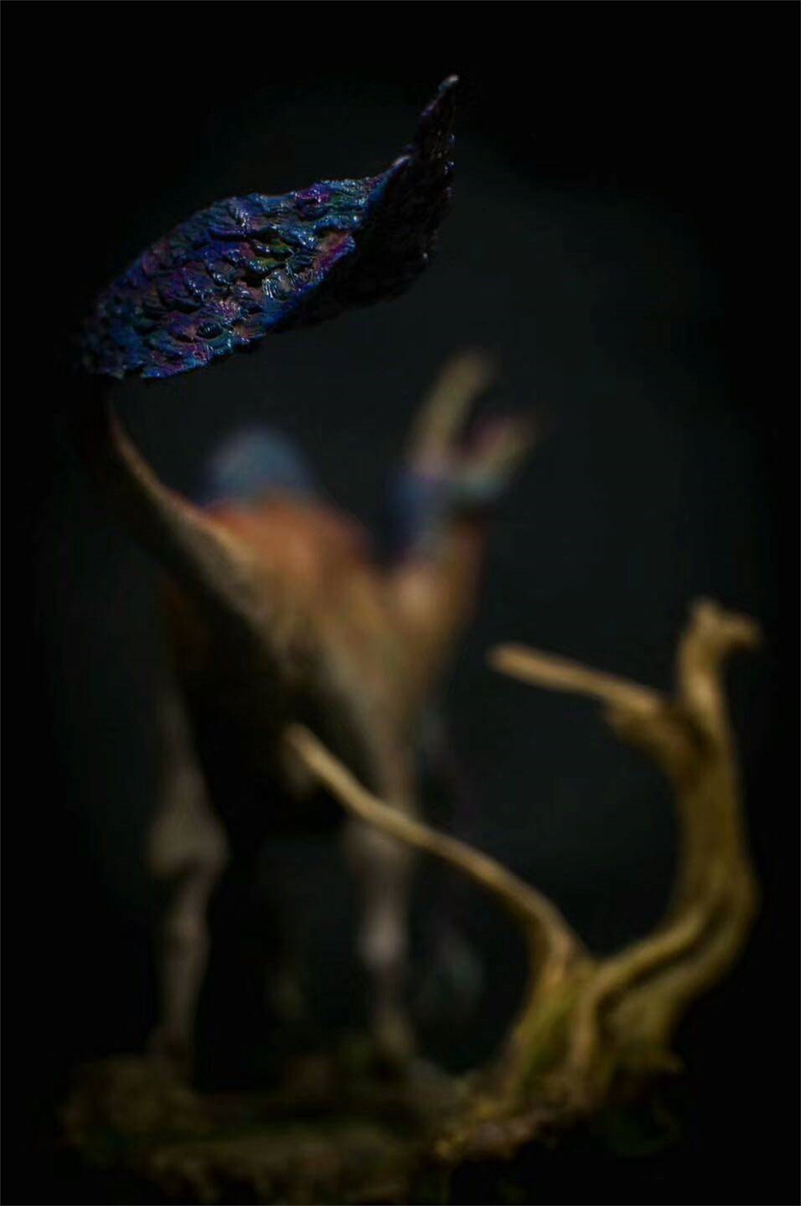 PASSION CHARGER Deinocheirus Unpainted GK Model