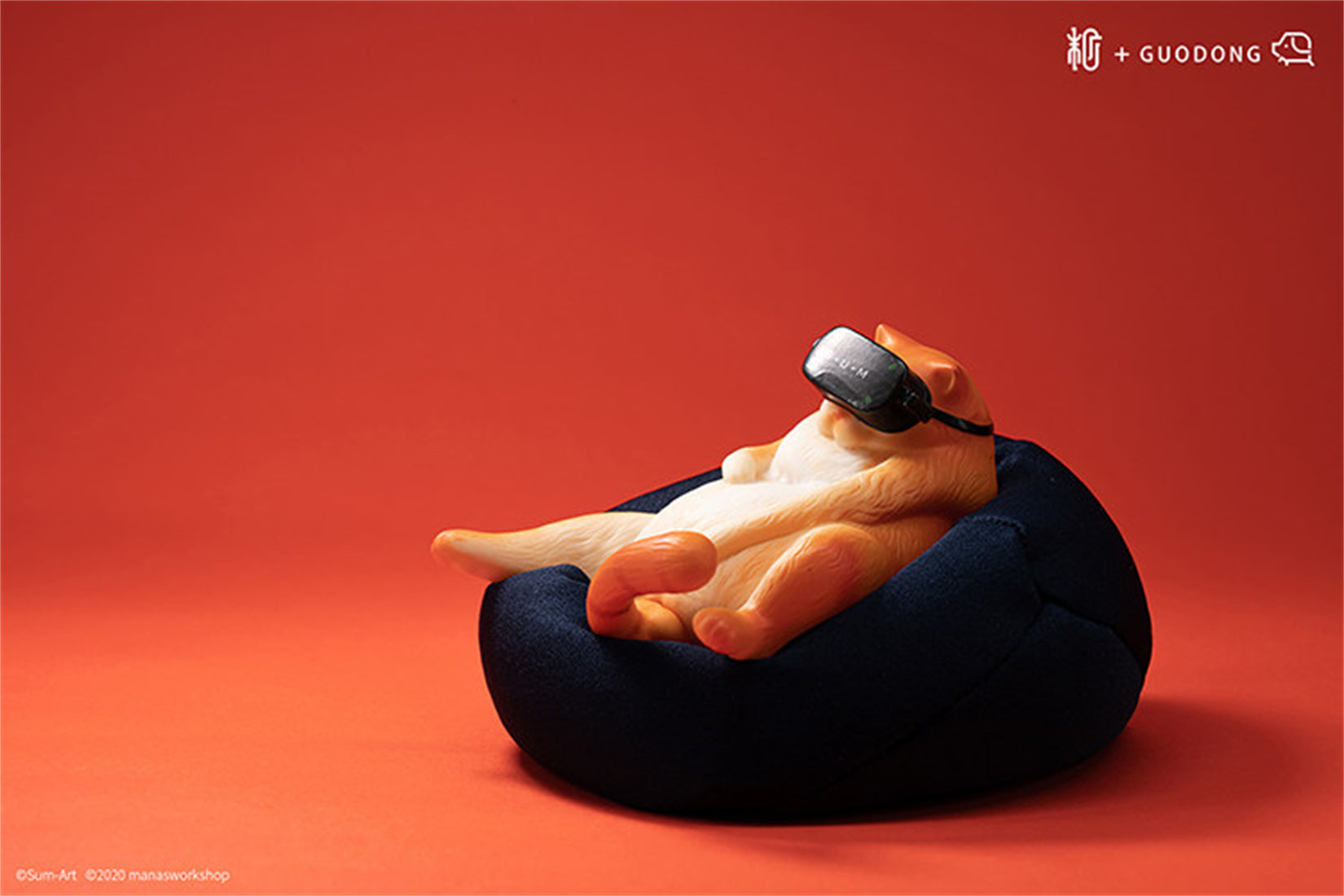 1/6 Scale Lazy Critters – Animals Lounging on the Sofa