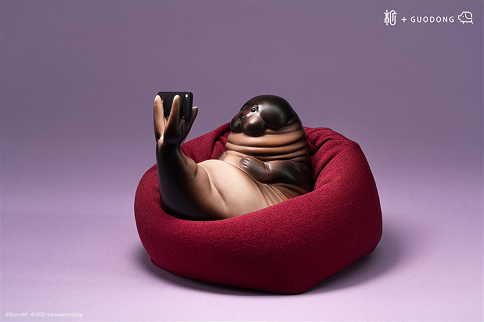 1/6 Scale Lazy Critters – Animals Lounging on the Sofa