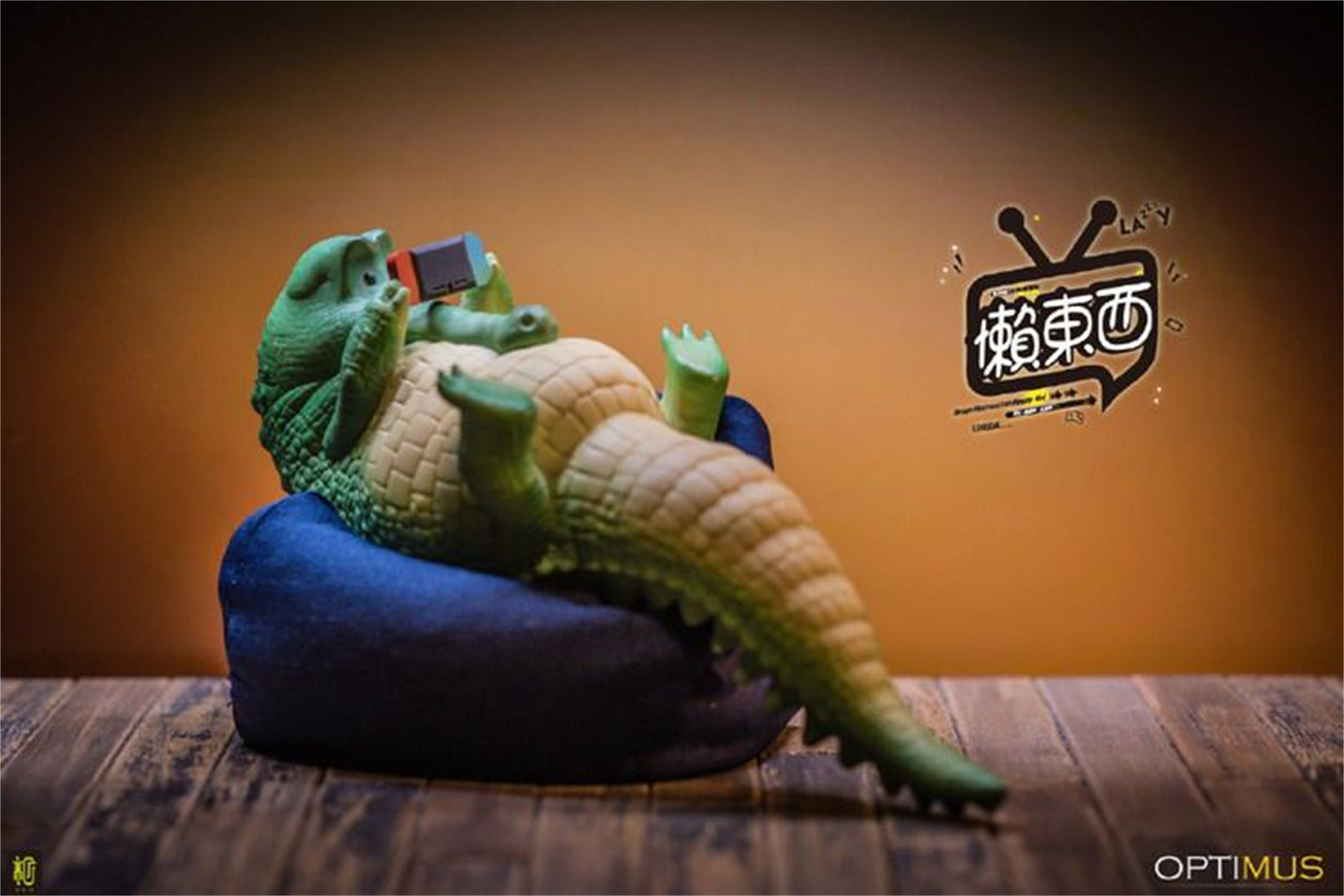1/6 Scale Lazy Critters – Animals Lounging on the Sofa