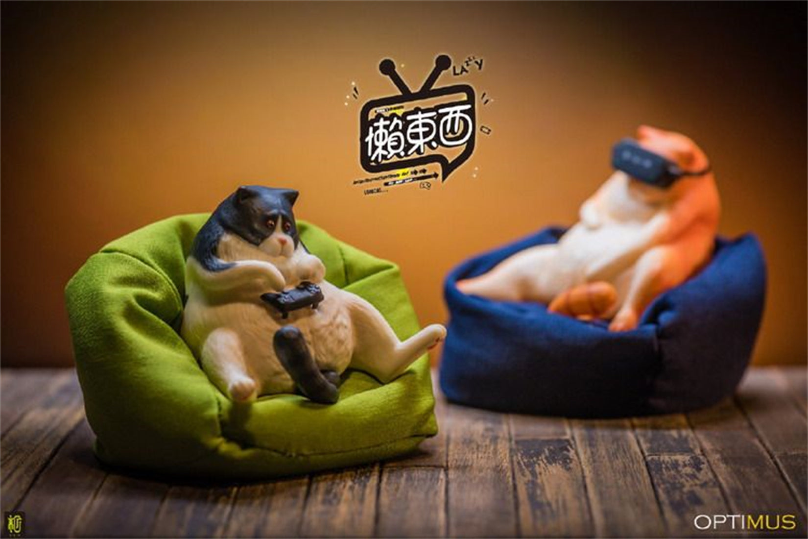 1/6 Scale Lazy Critters – Animals Lounging on the Sofa