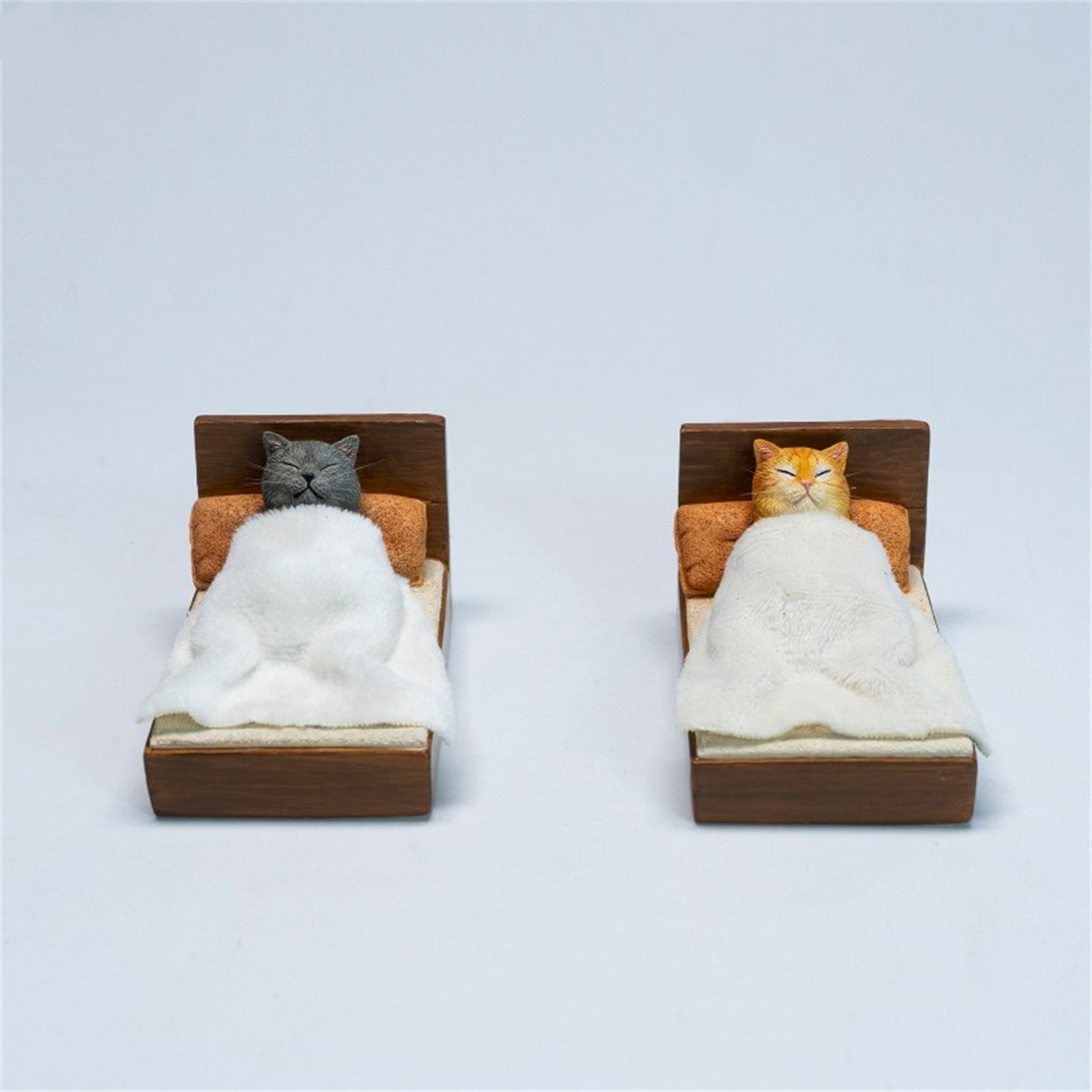 JXK Studio Small Sleeping Cat Model