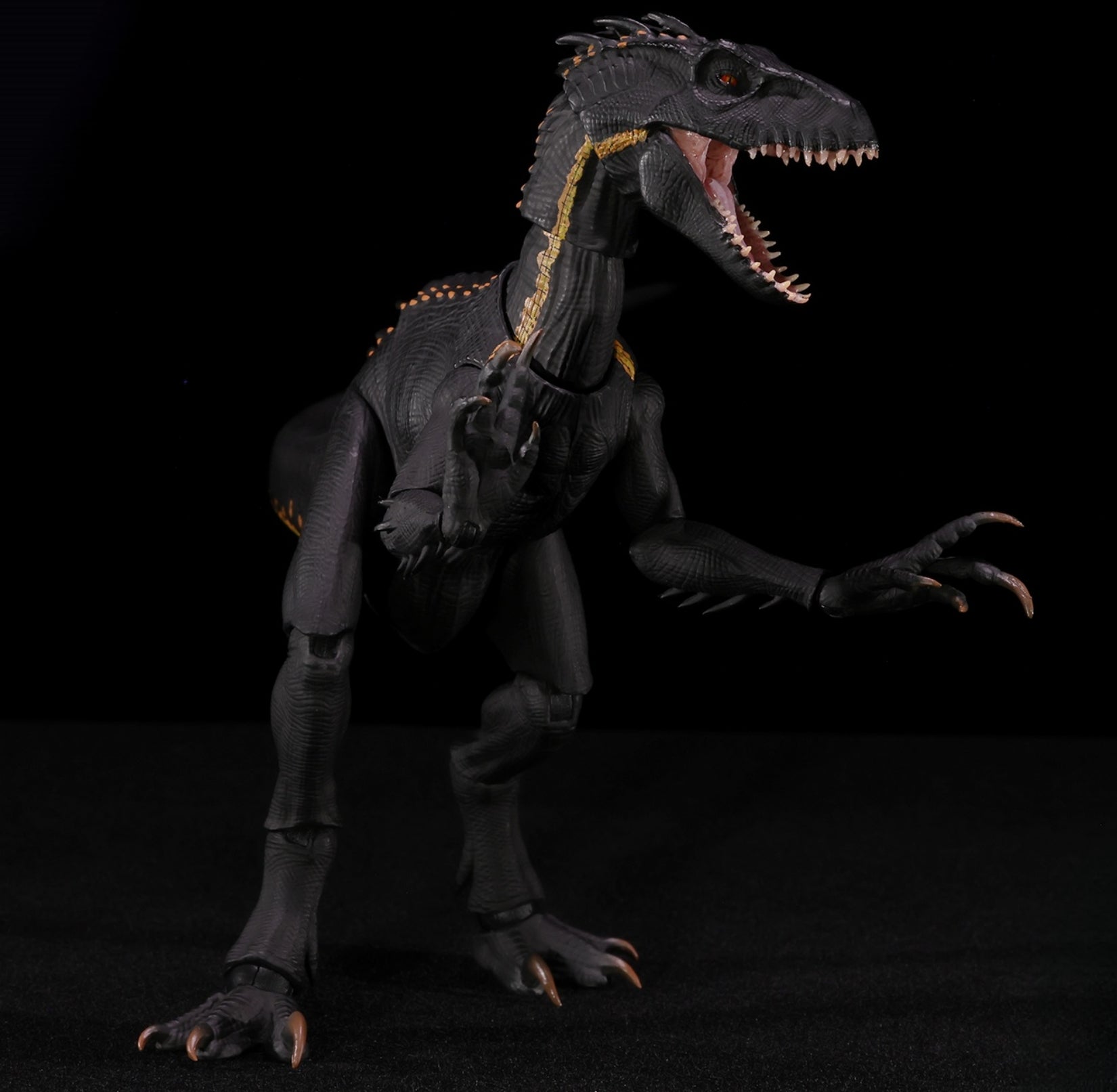 Nanmu Studio BERSERKER RAPTOR 2.0 Mass Production Ground Type Action Figure