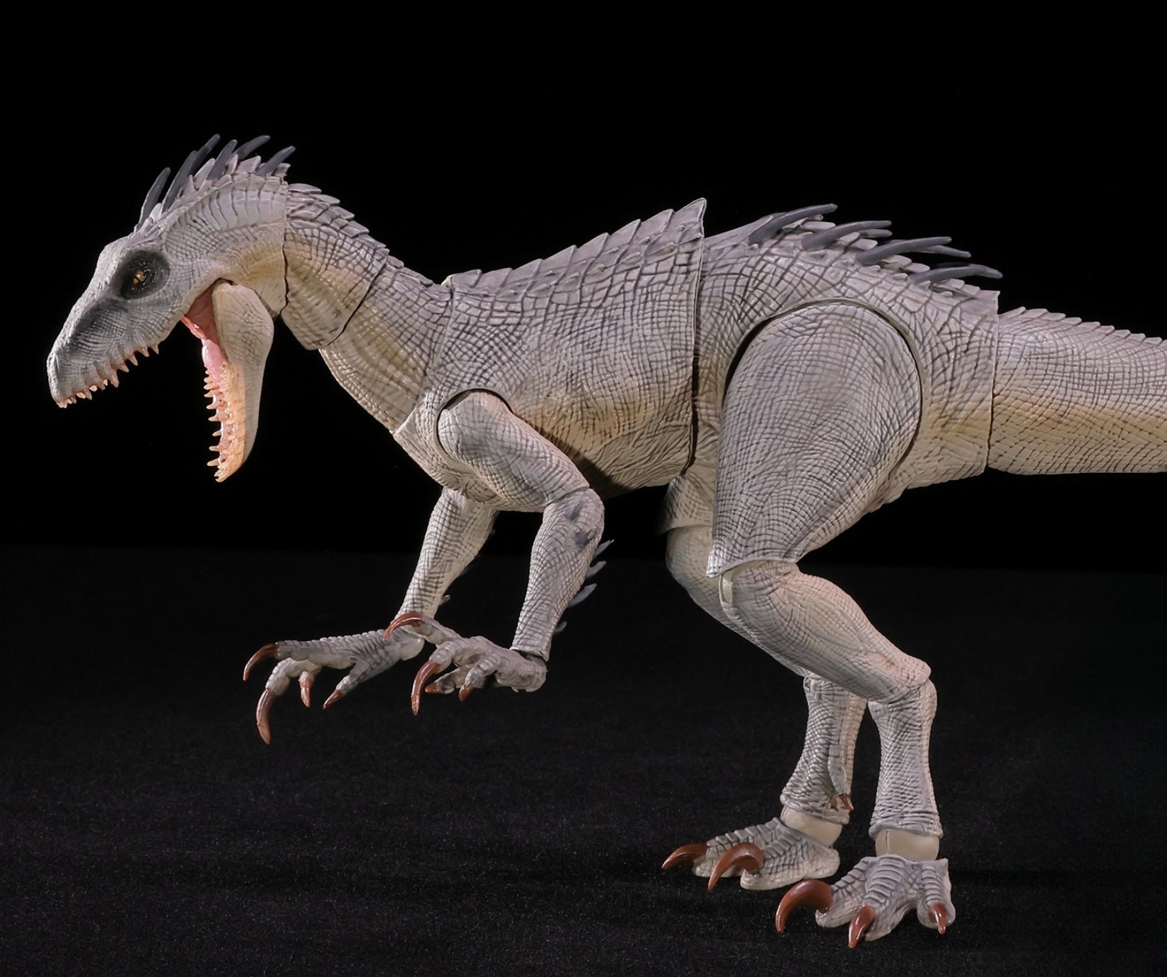 Nanmu Studio BERSERKER RAPTOR 2.0 Mass Production Ground Type Action Figure