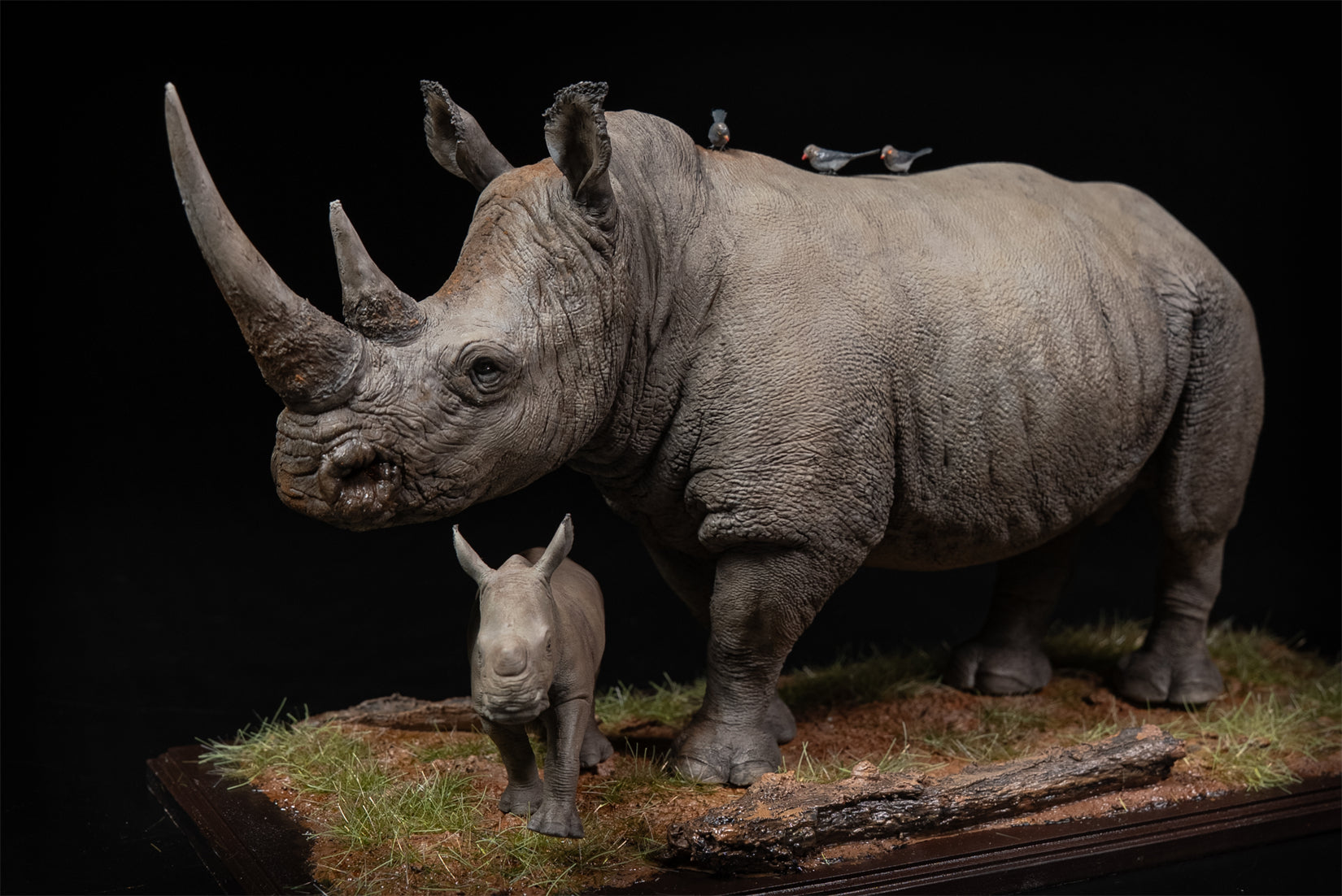 De CLAY Studio White rhinoceros Model
