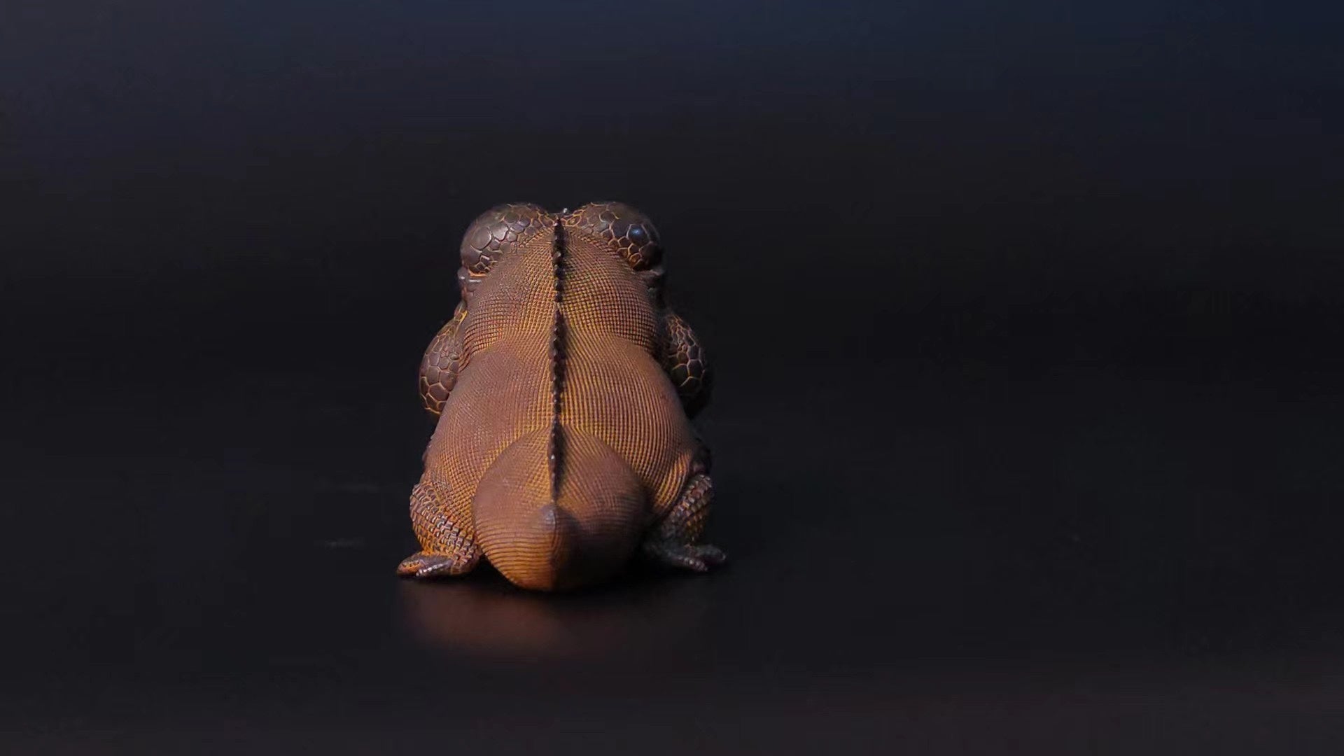 Lizard Kingdom Green Iguana Cyclura Cornuta Bronze Model