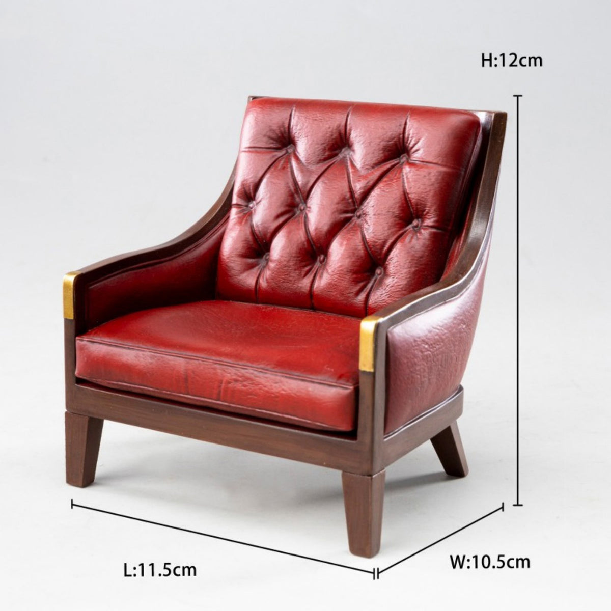 MMMTOYS Studio 1:12 Scale Red Chesterfield Armchair Model